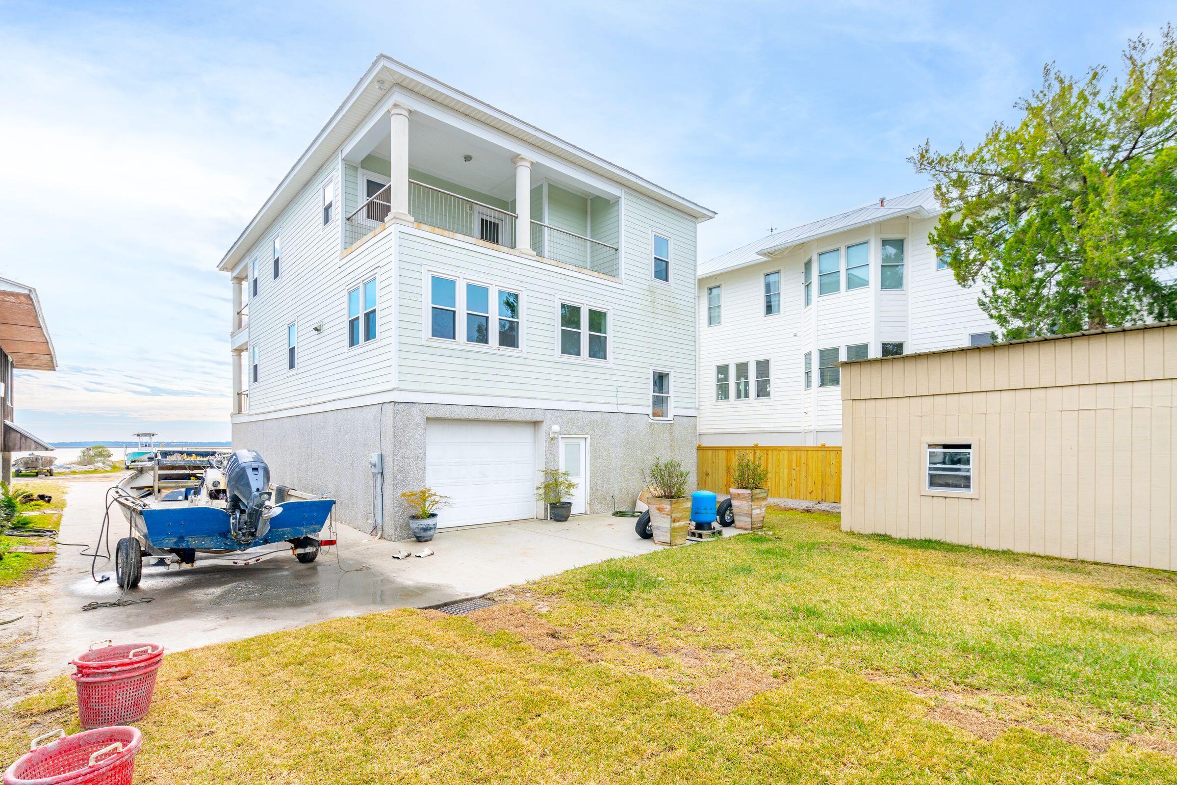 926 W Oceanview Road