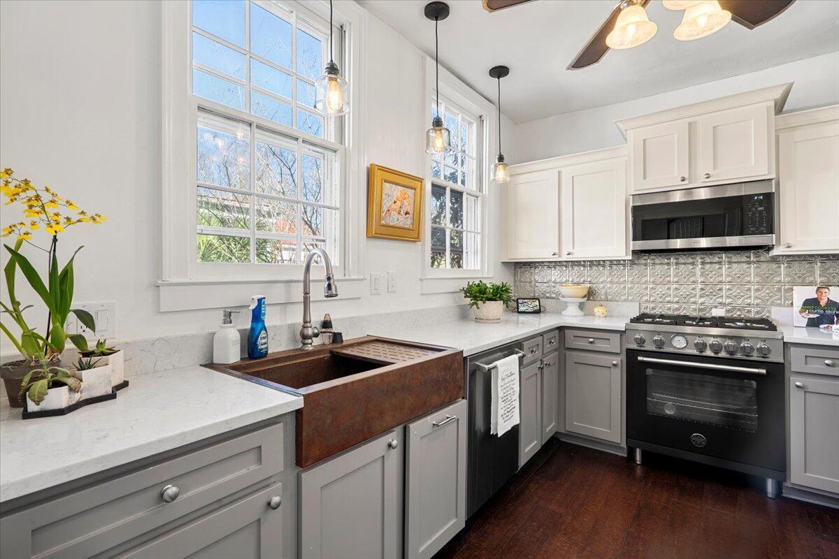 18 Savage Street # B