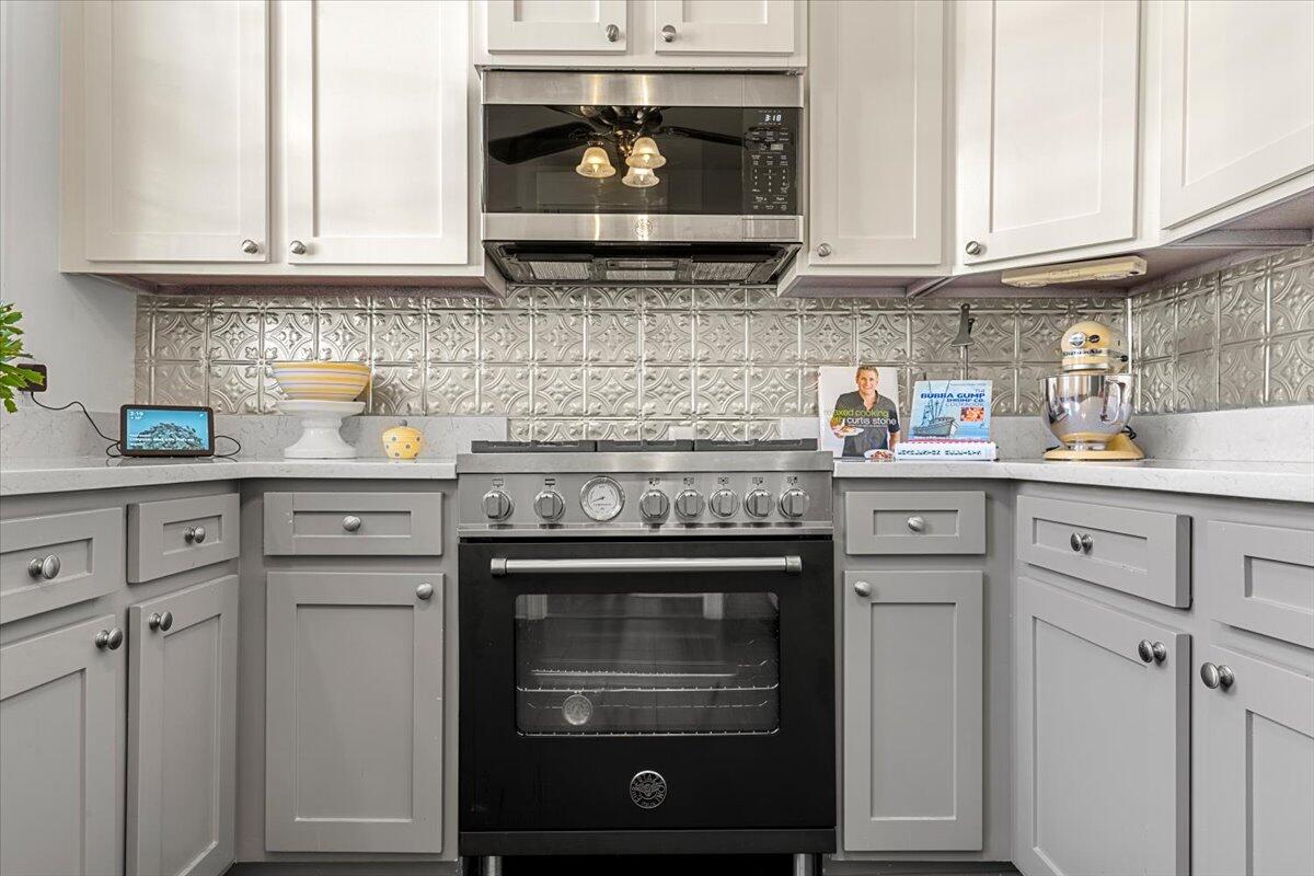 18 Savage Street # B