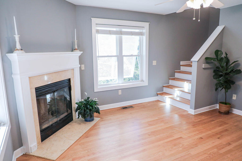 8513 Oyster Factory Road