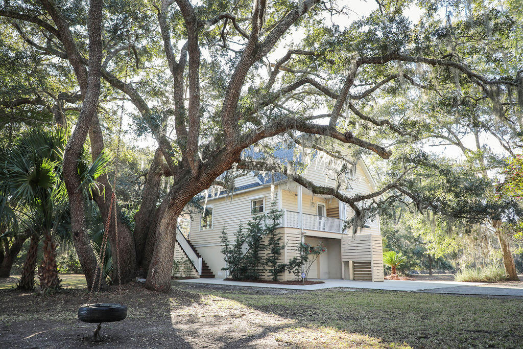 8513 Oyster Factory Road