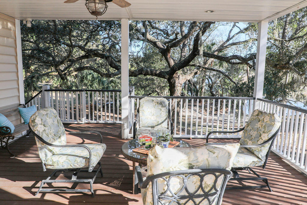 8513 Oyster Factory Road