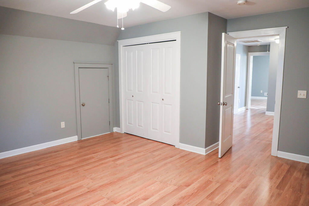 8513 Oyster Factory Road