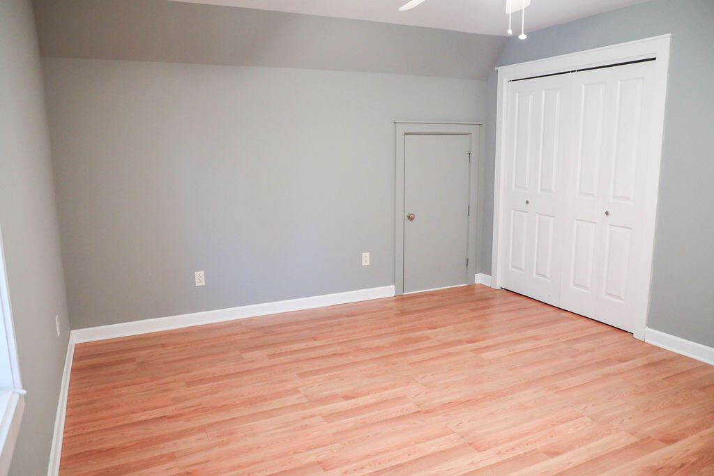 8513 Oyster Factory Road