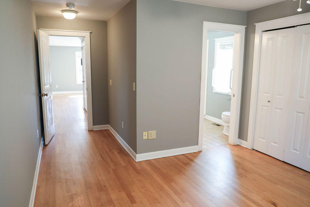 8513 Oyster Factory Road