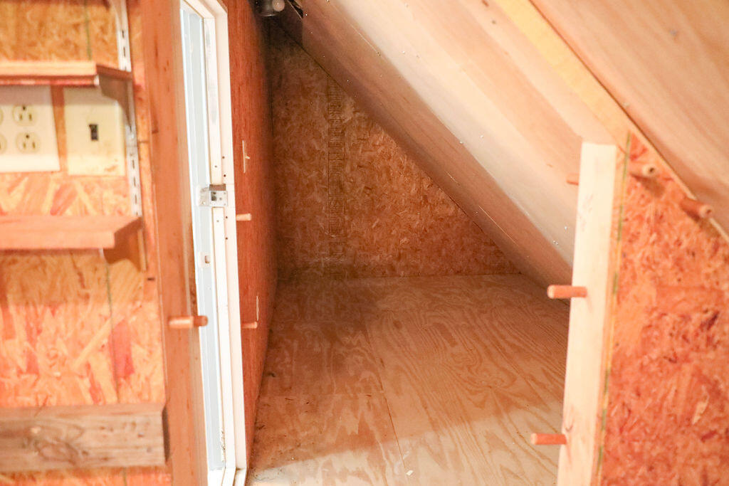 8513 Oyster Factory Road