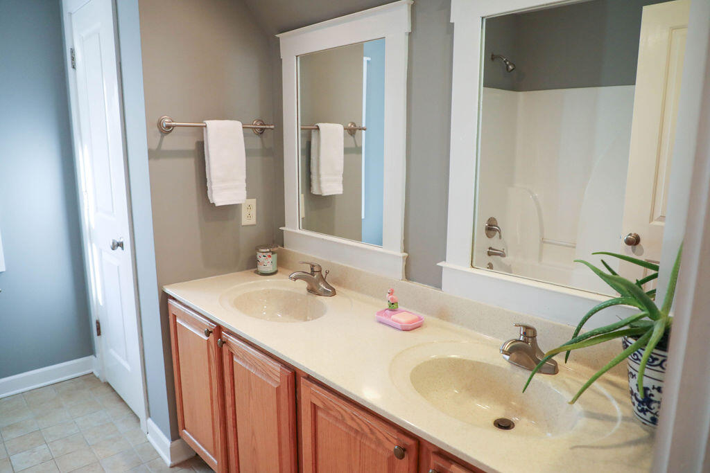 8513 Oyster Factory Road