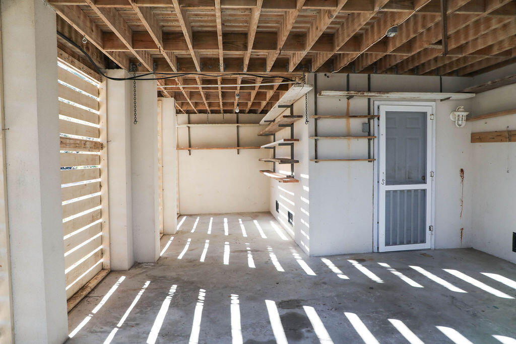 8513 Oyster Factory Road