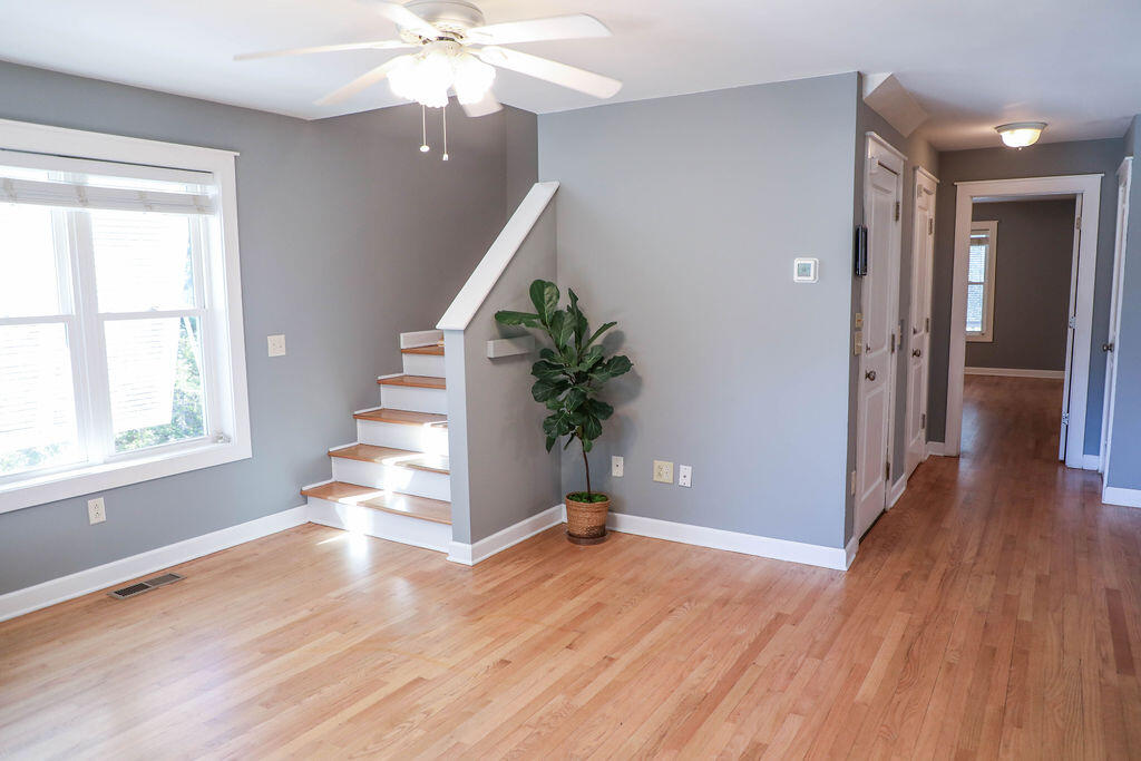 8513 Oyster Factory Road