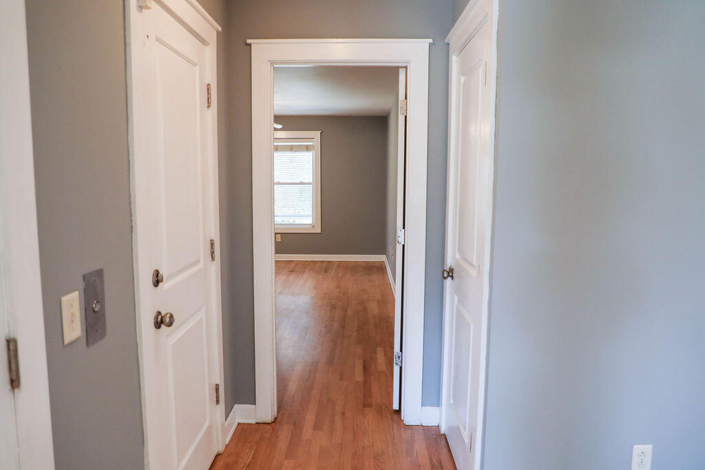 8513 Oyster Factory Road