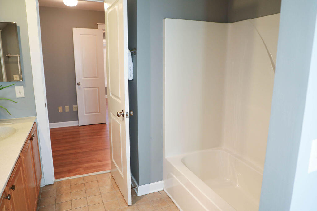 8513 Oyster Factory Road