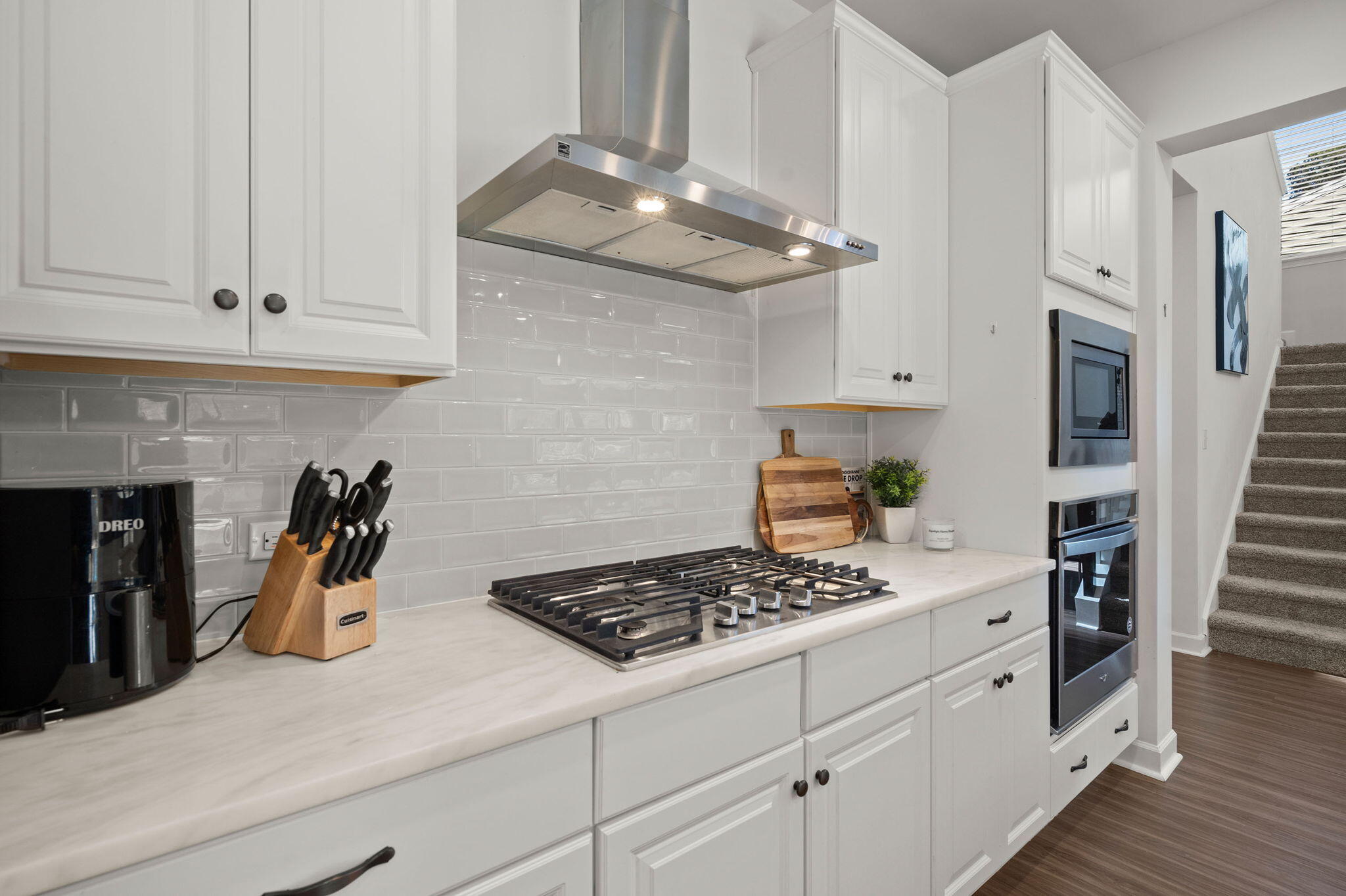 1383 Thin Pine Drive