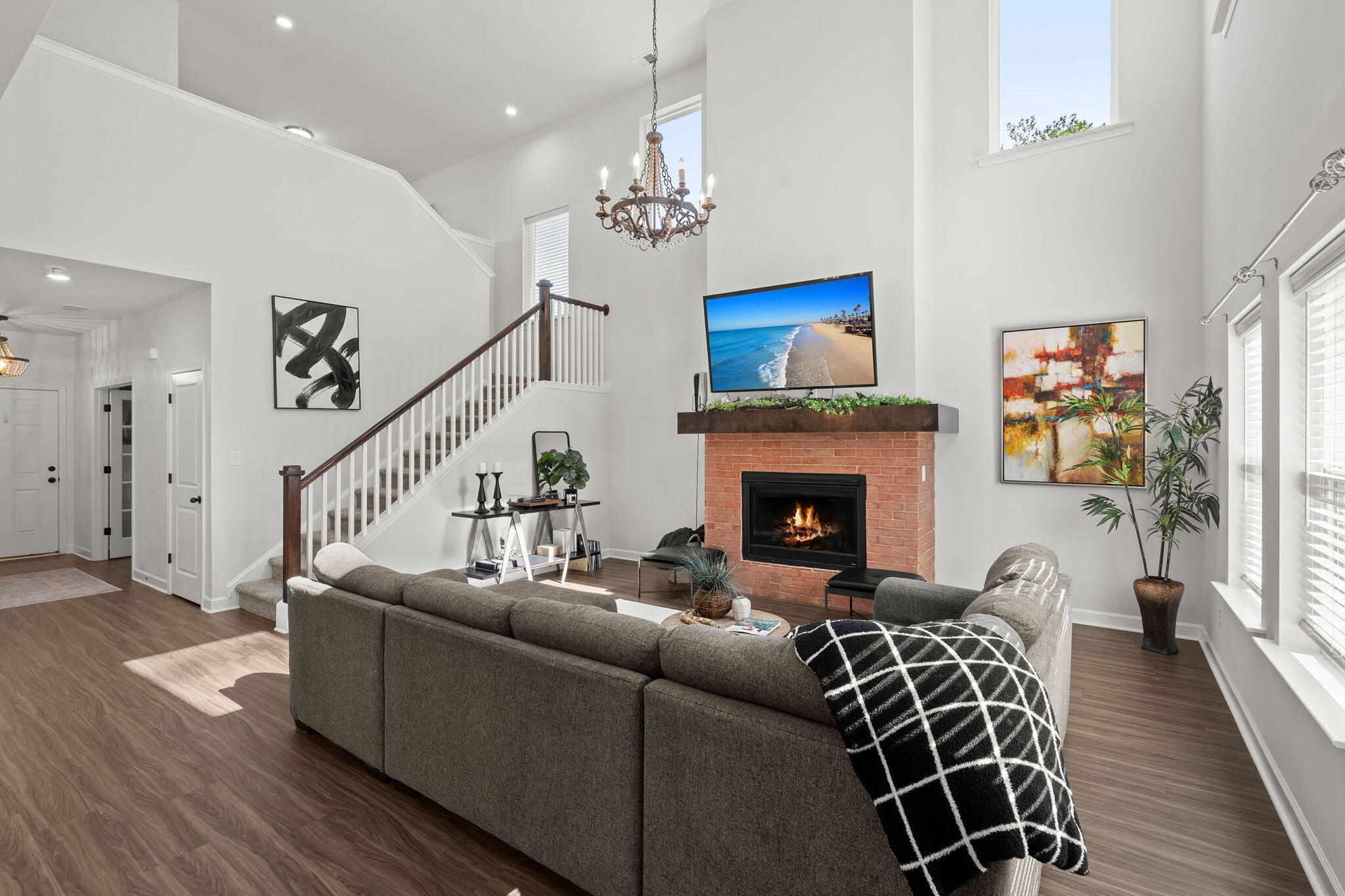 1383 Thin Pine Drive