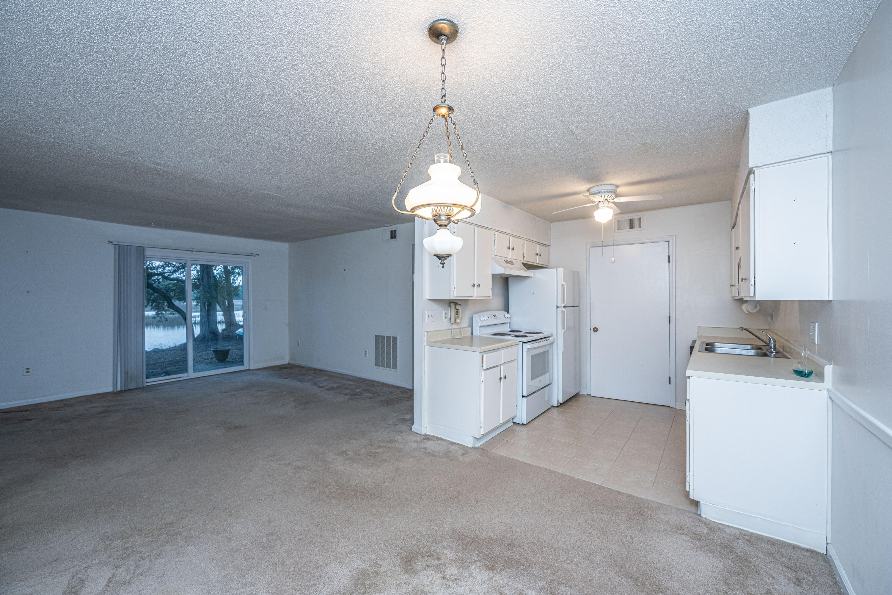 1402 Camp Road # 13d