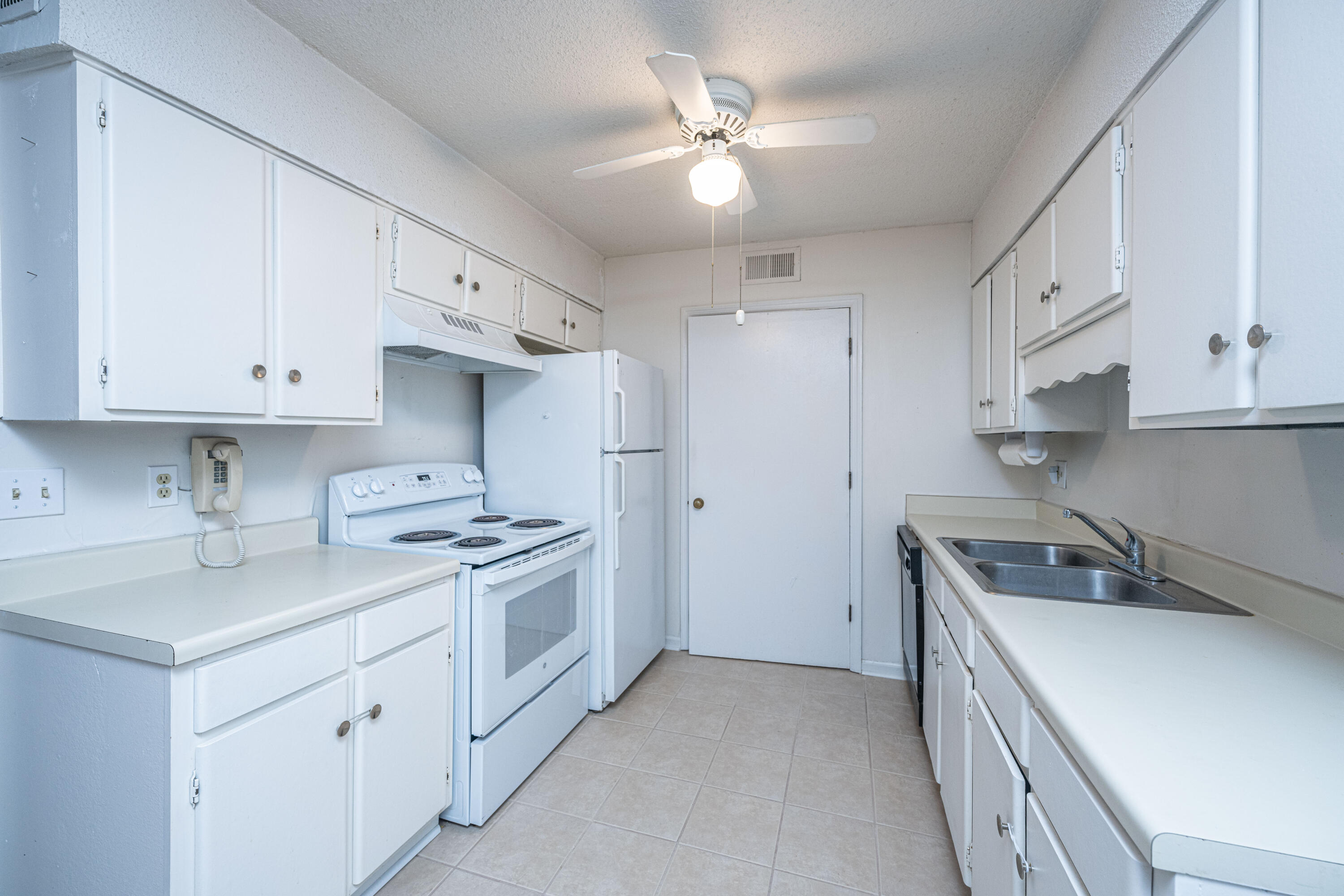 1402 Camp Road # 13d