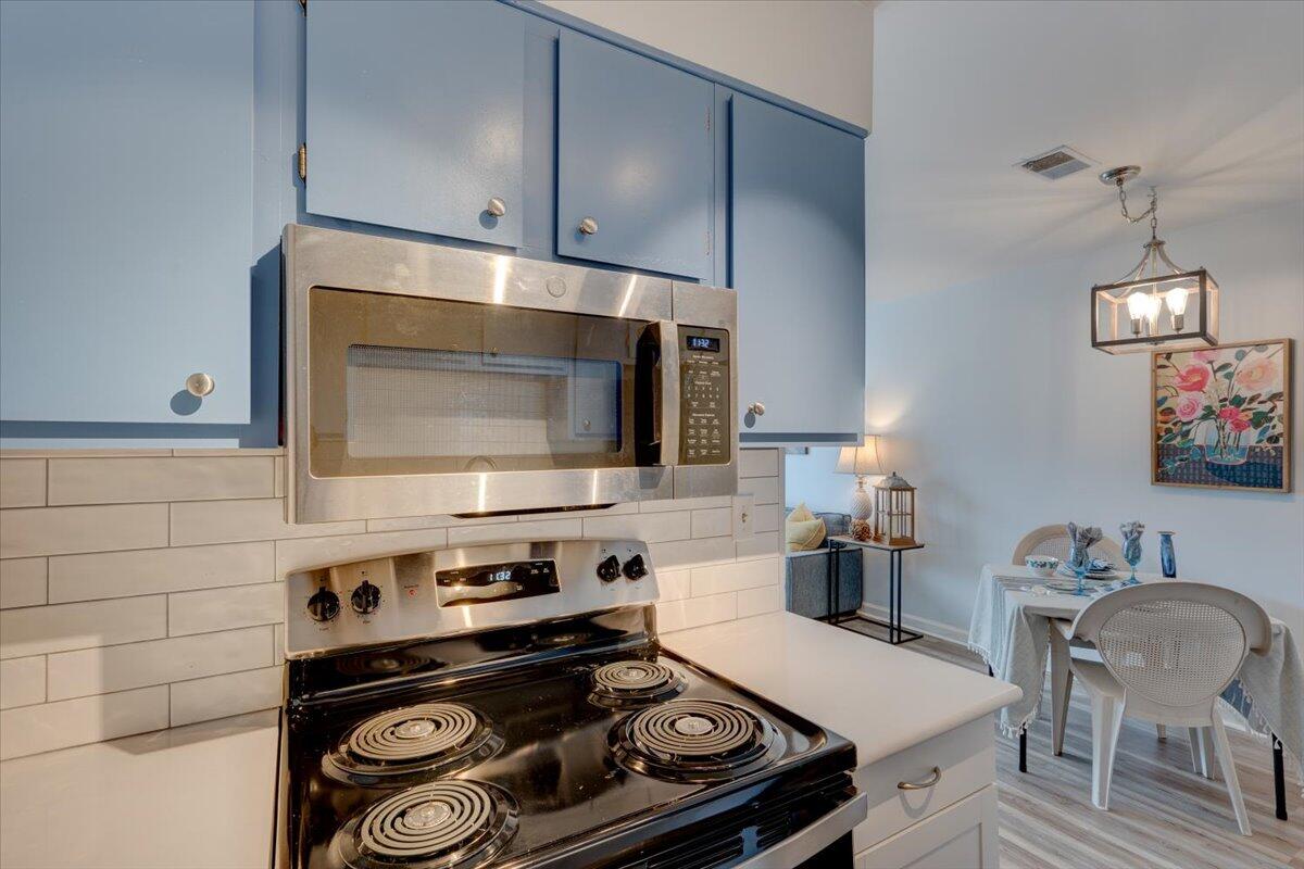 2494 Etiwan Avenue # 10 Unit: D-10