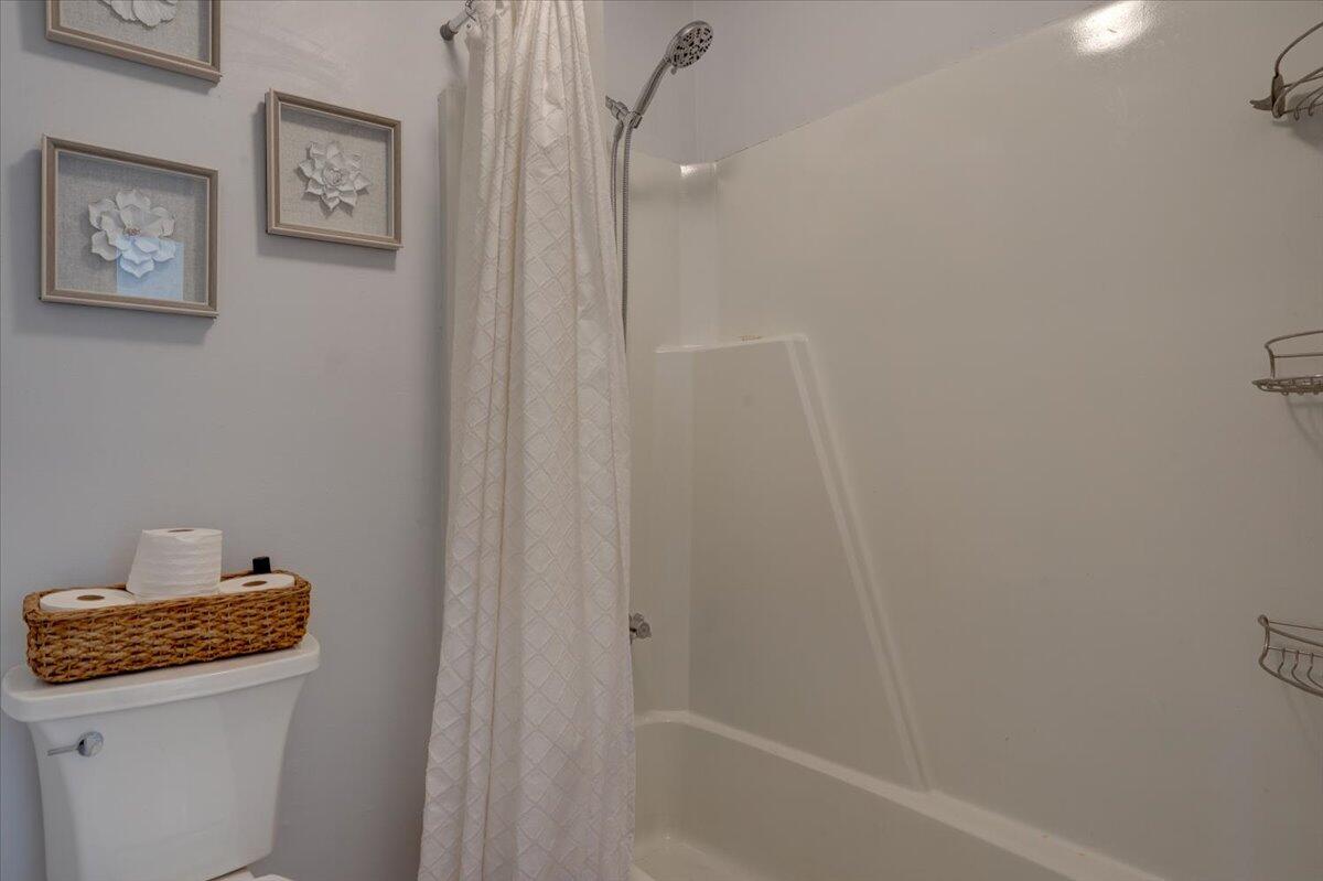 2494 Etiwan Avenue # 10 Unit: D-10