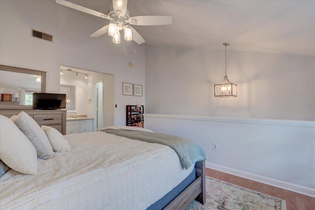 2494 Etiwan Avenue # 10 Unit: D-10