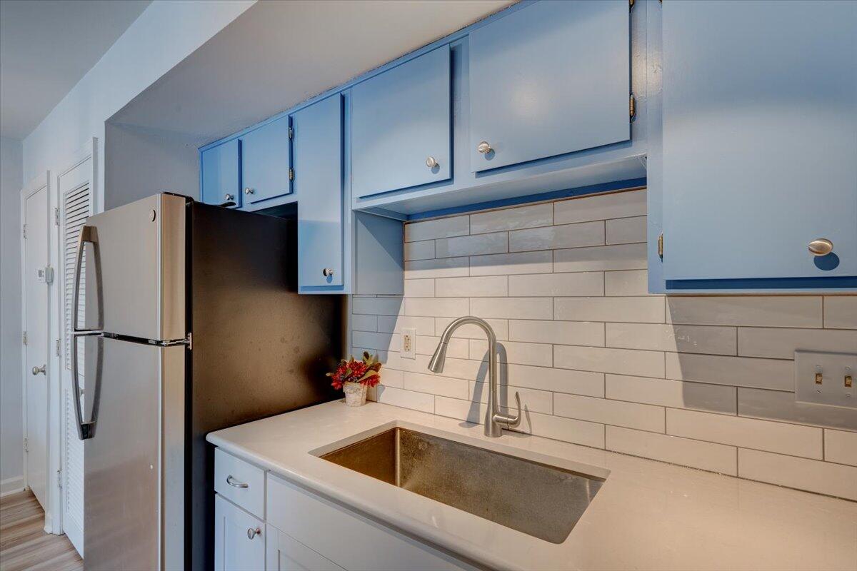 2494 Etiwan Avenue # 10 Unit: D-10