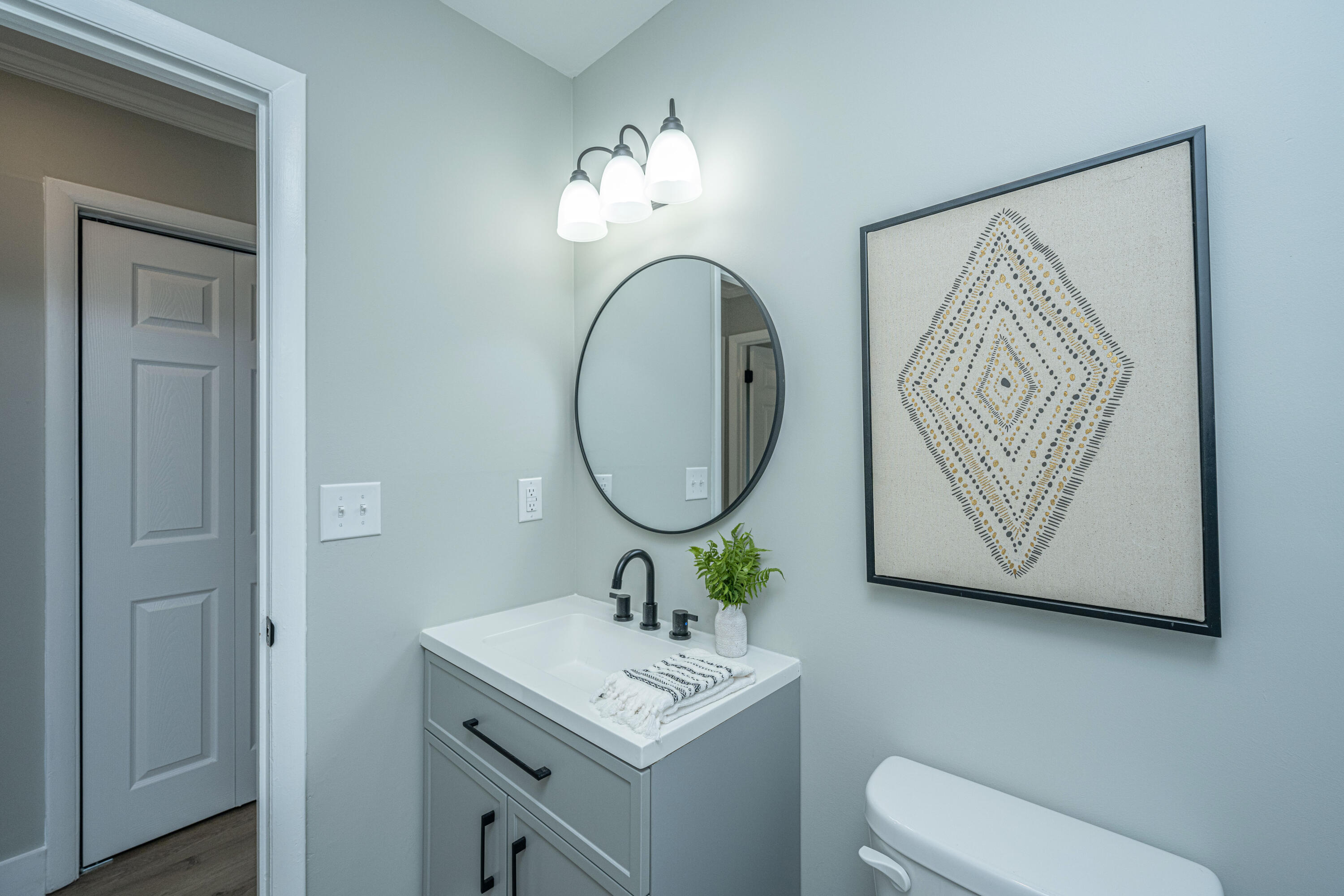 1204 Greencastle Drive