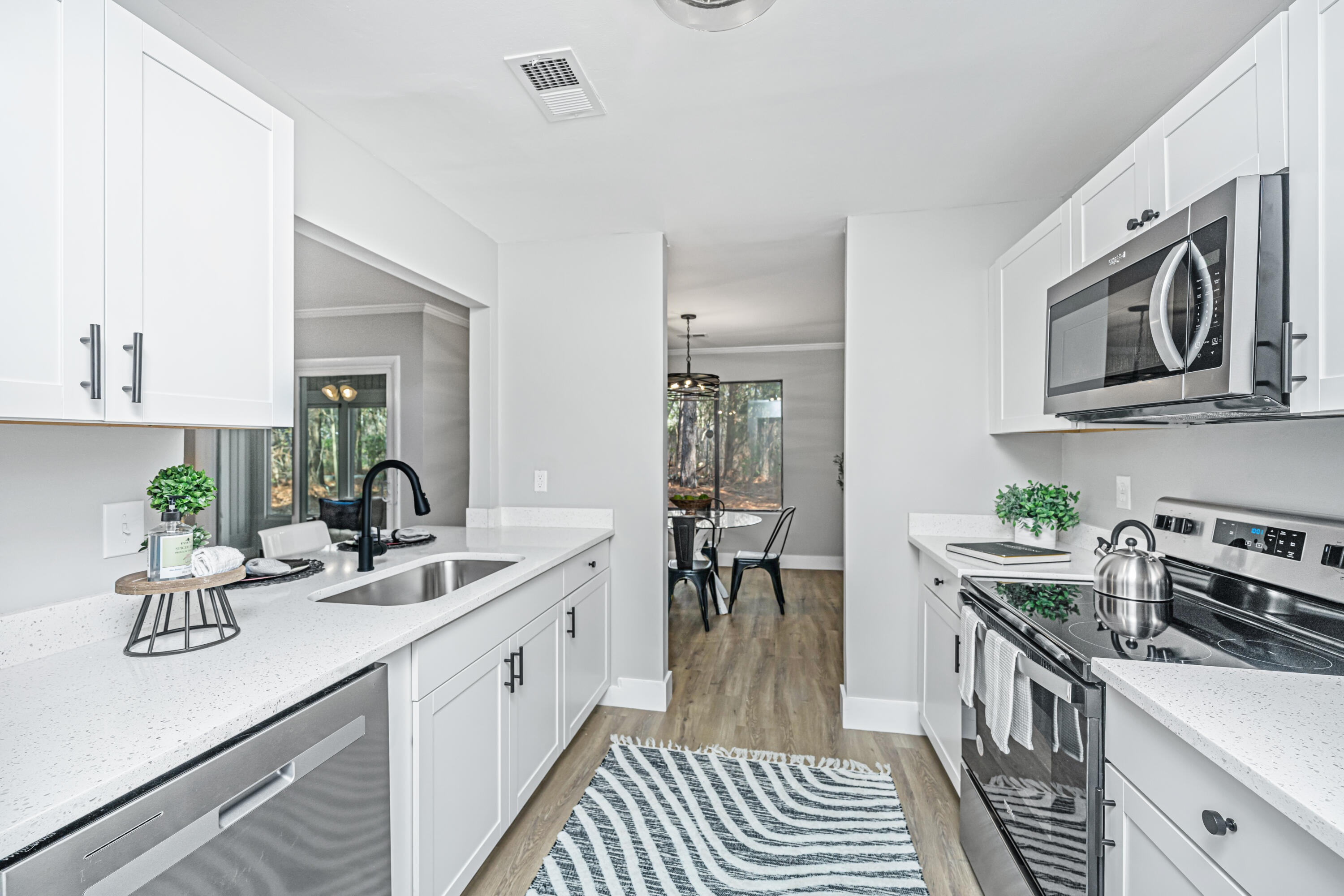 1204 Greencastle Drive