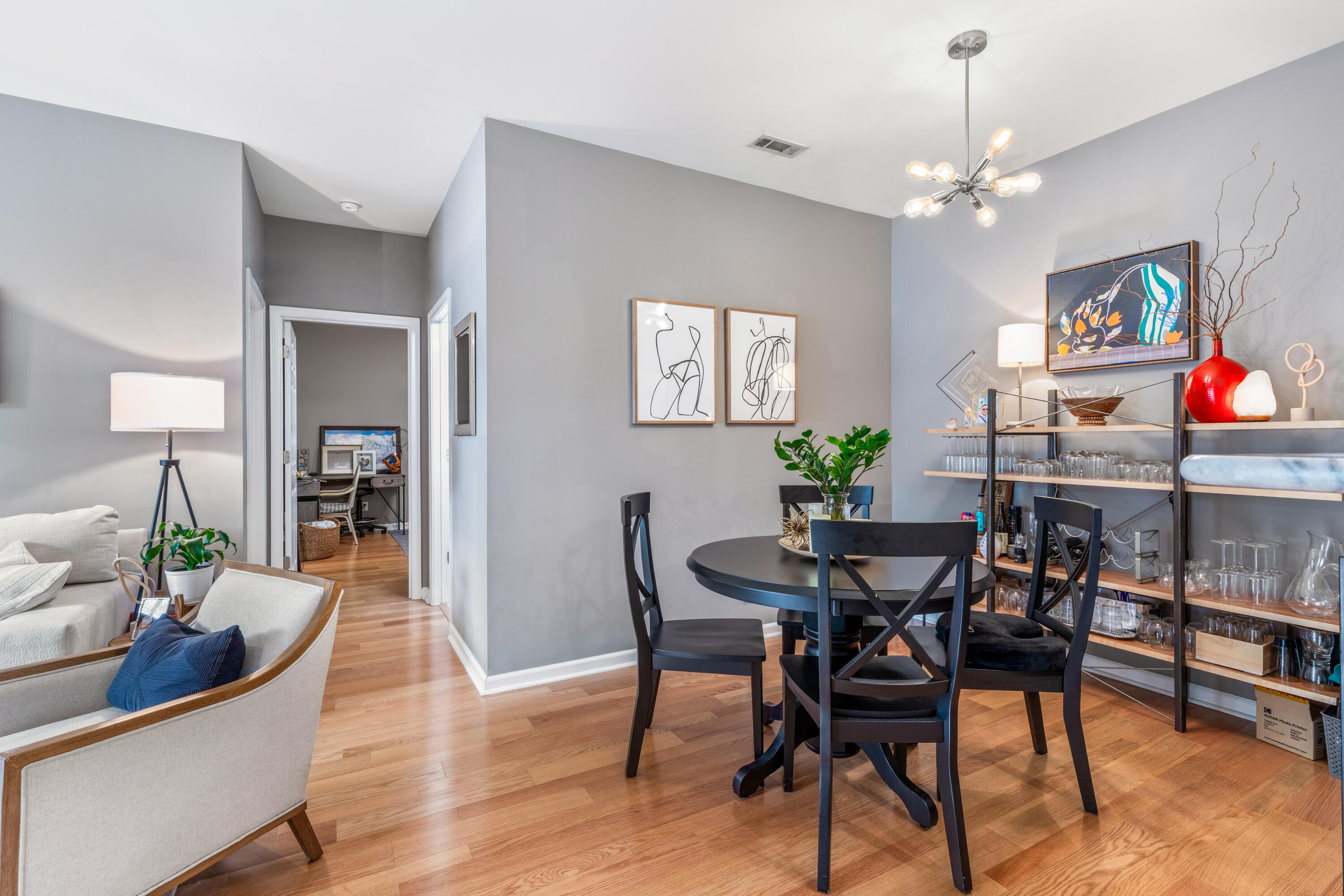 1600 Long Grove Drive # 1011