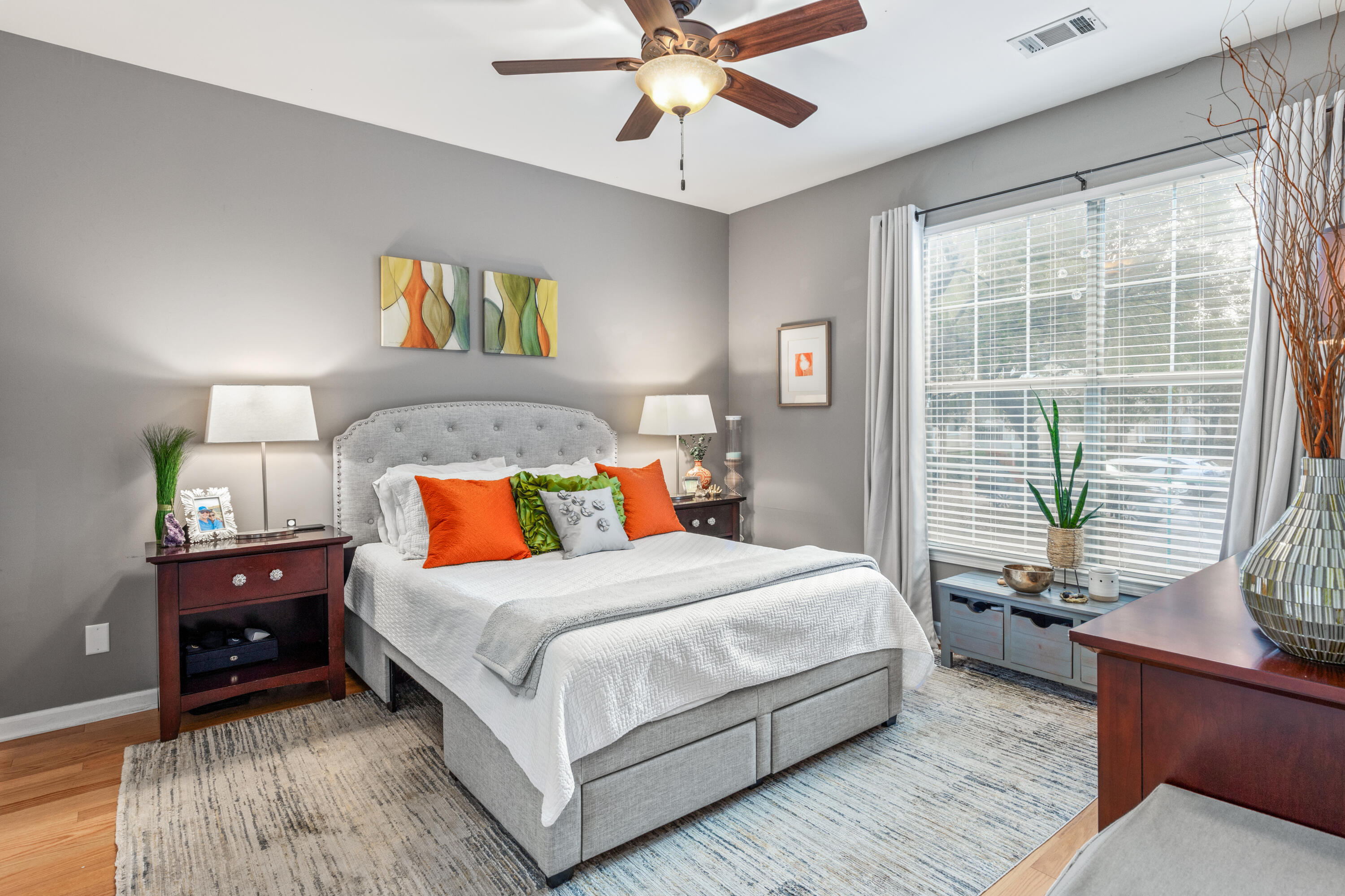 1600 Long Grove Drive # 1011