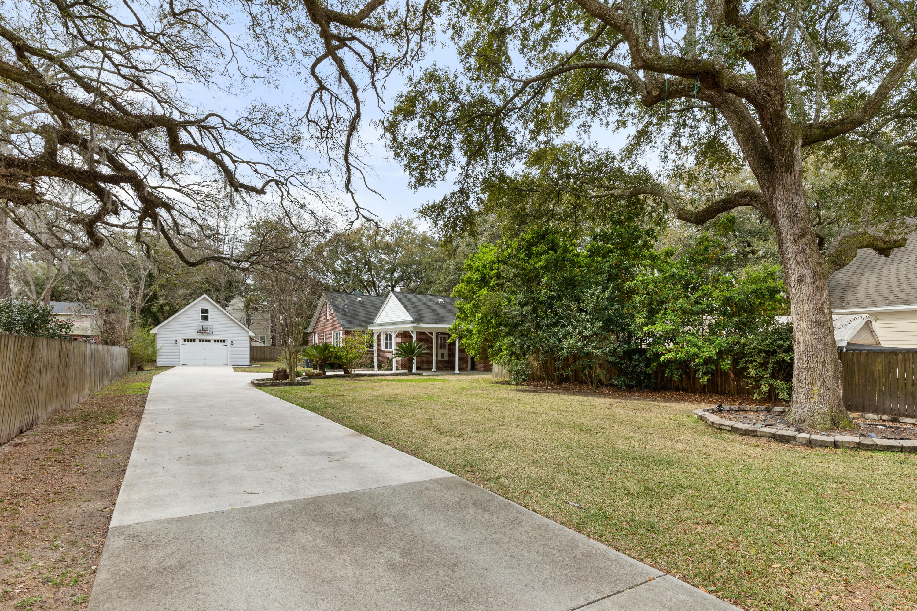 2519 Longbranch Drive