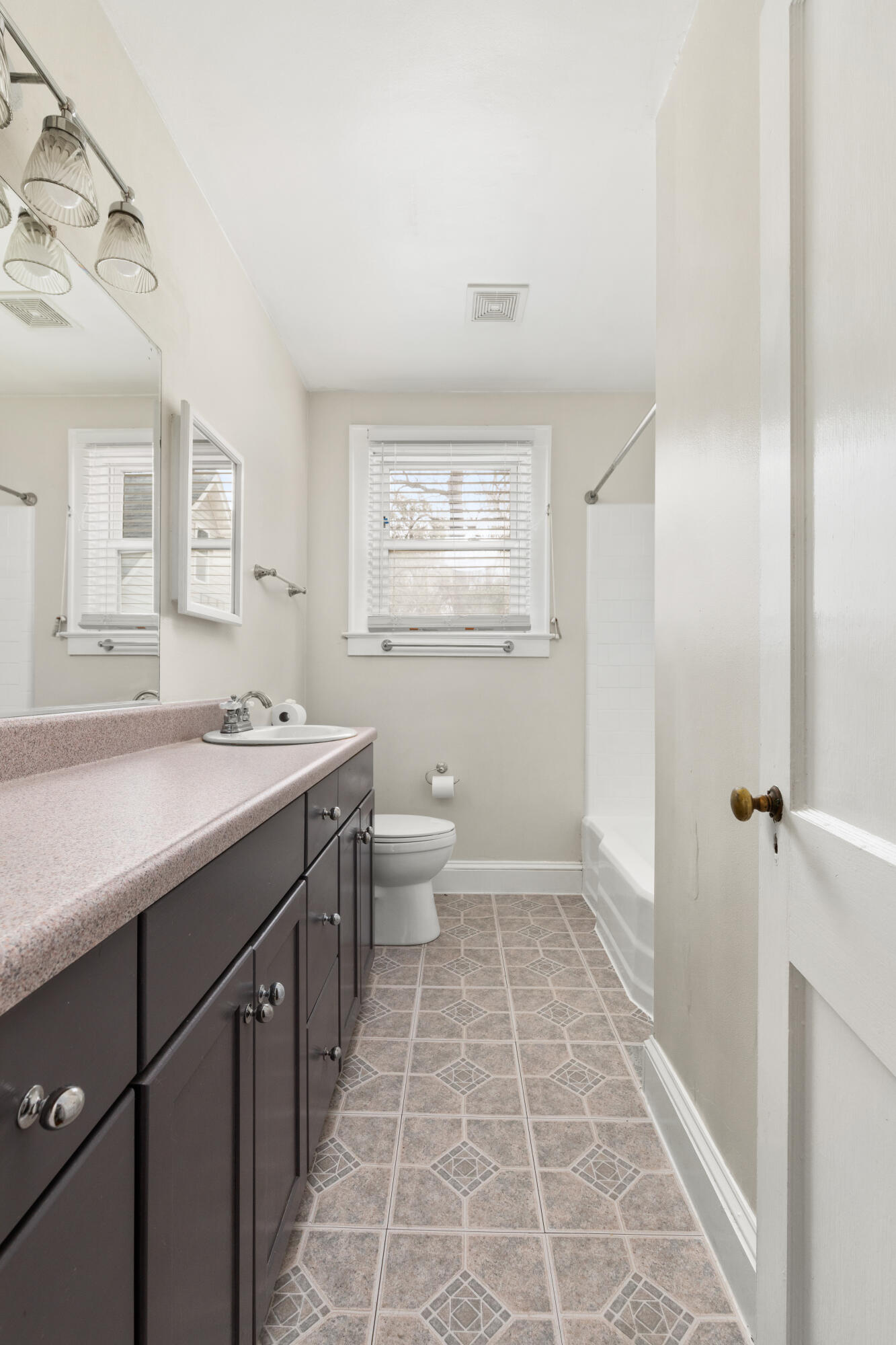 2519 Longbranch Drive