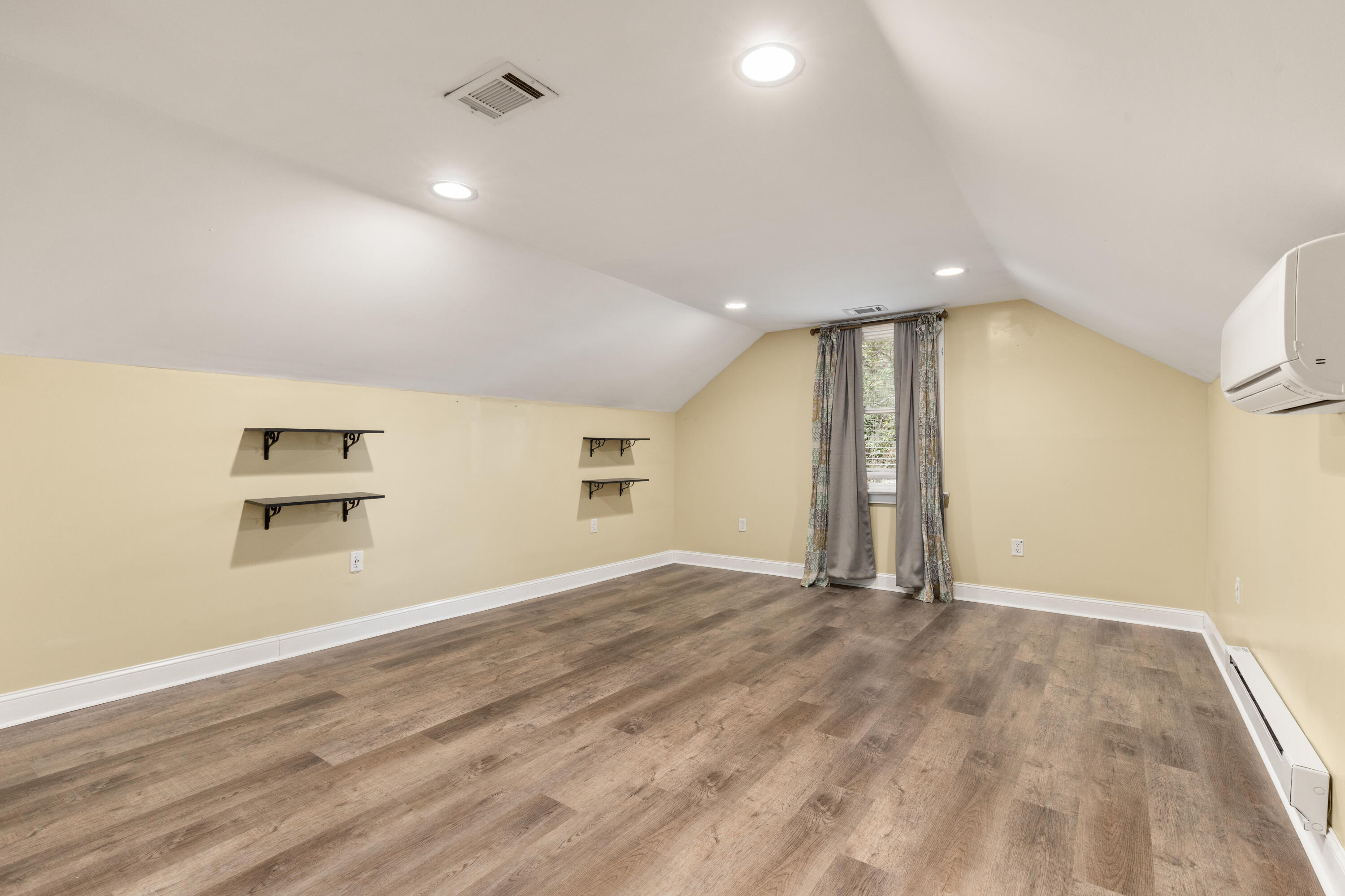 2519 Longbranch Drive