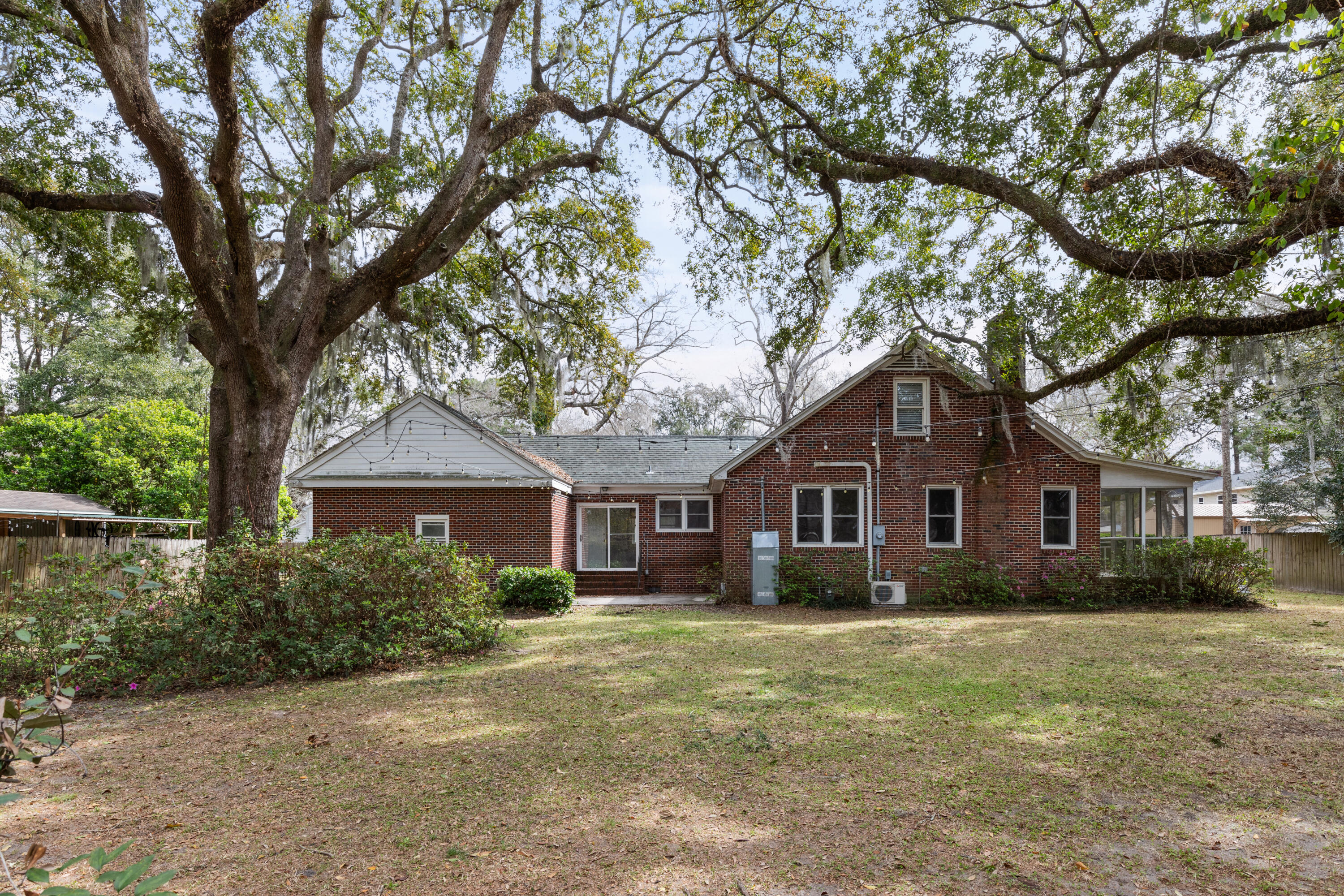 2519 Longbranch Drive