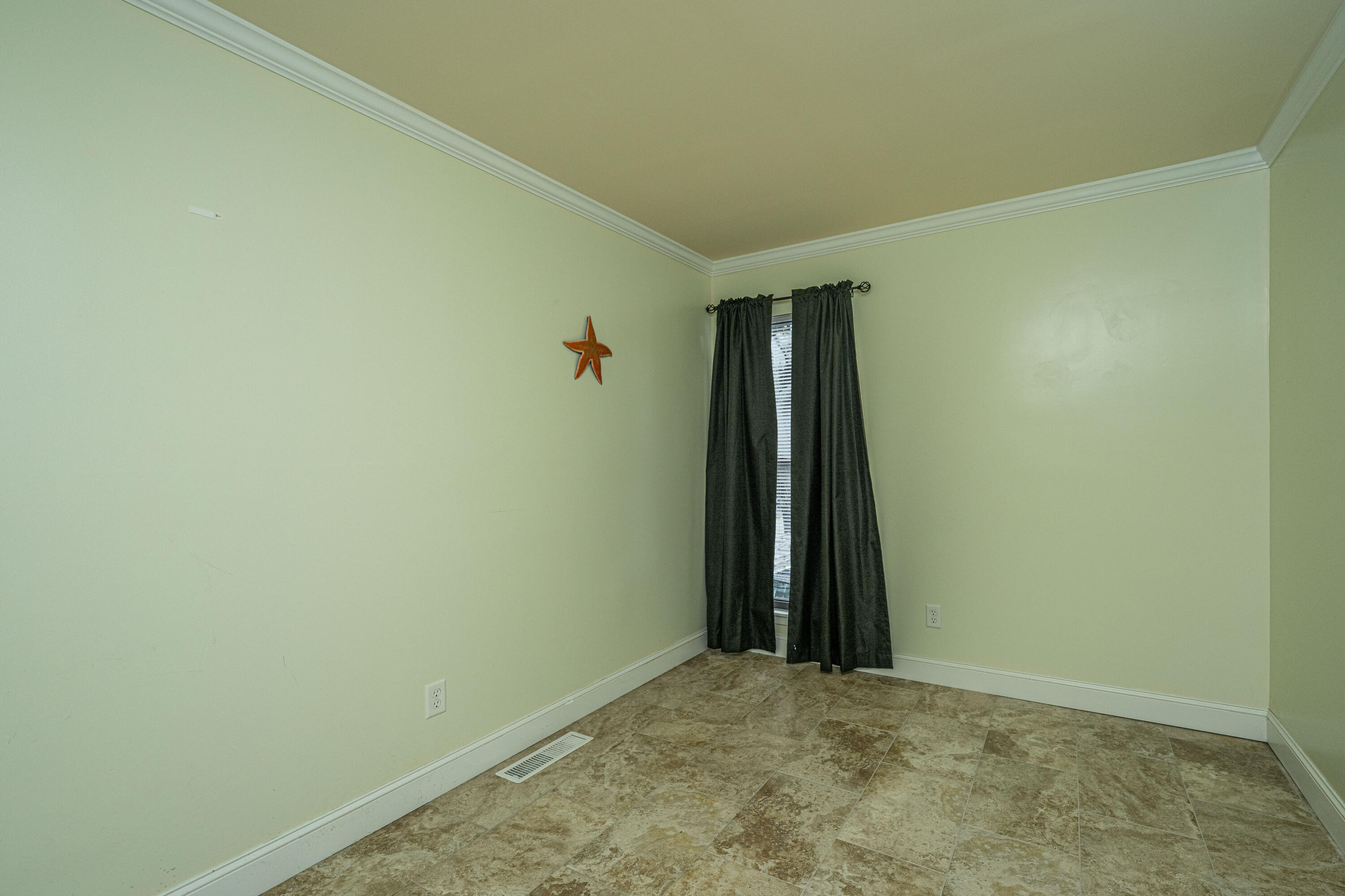 209 Little Oak Drive