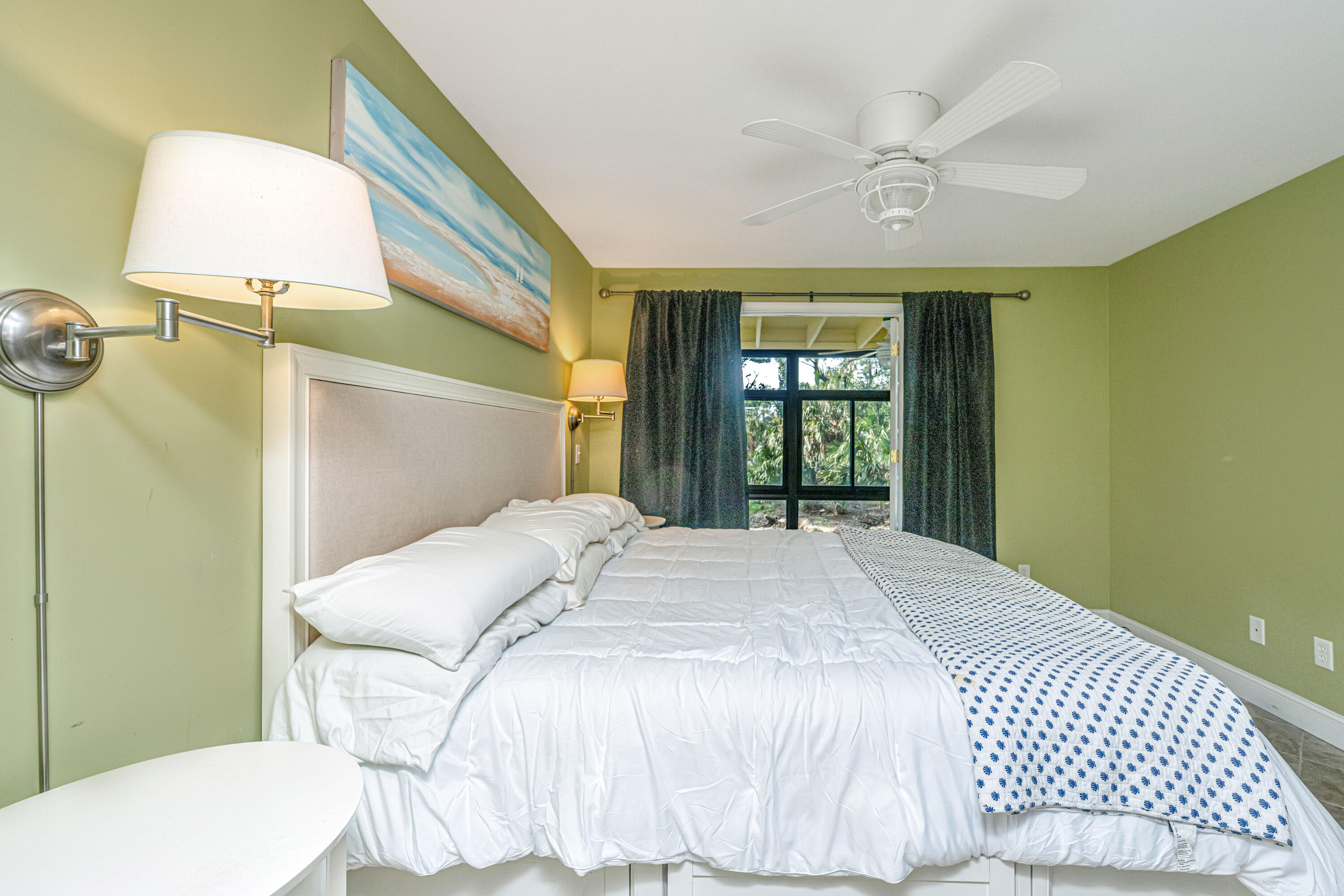 209 Little Oak Drive