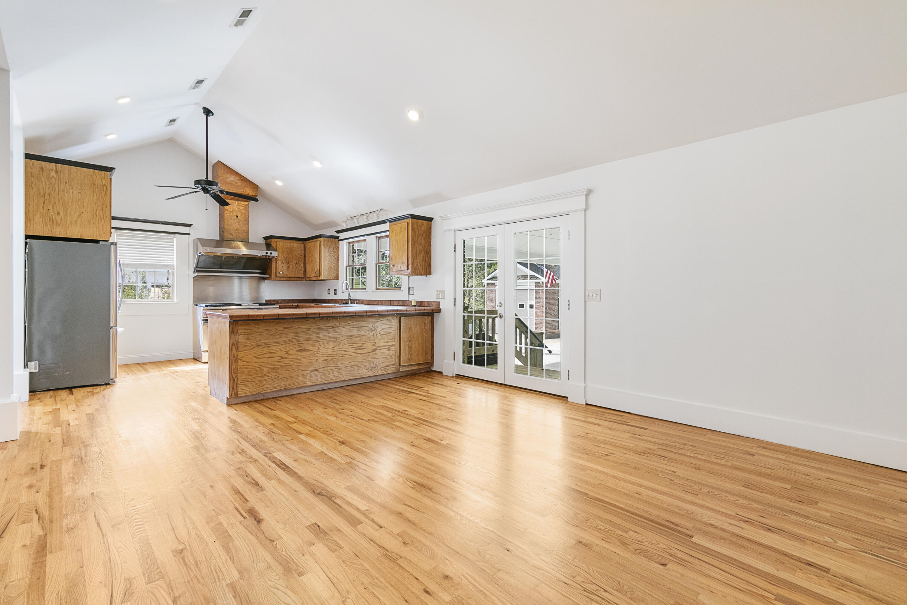 508 Fort Johnson Road