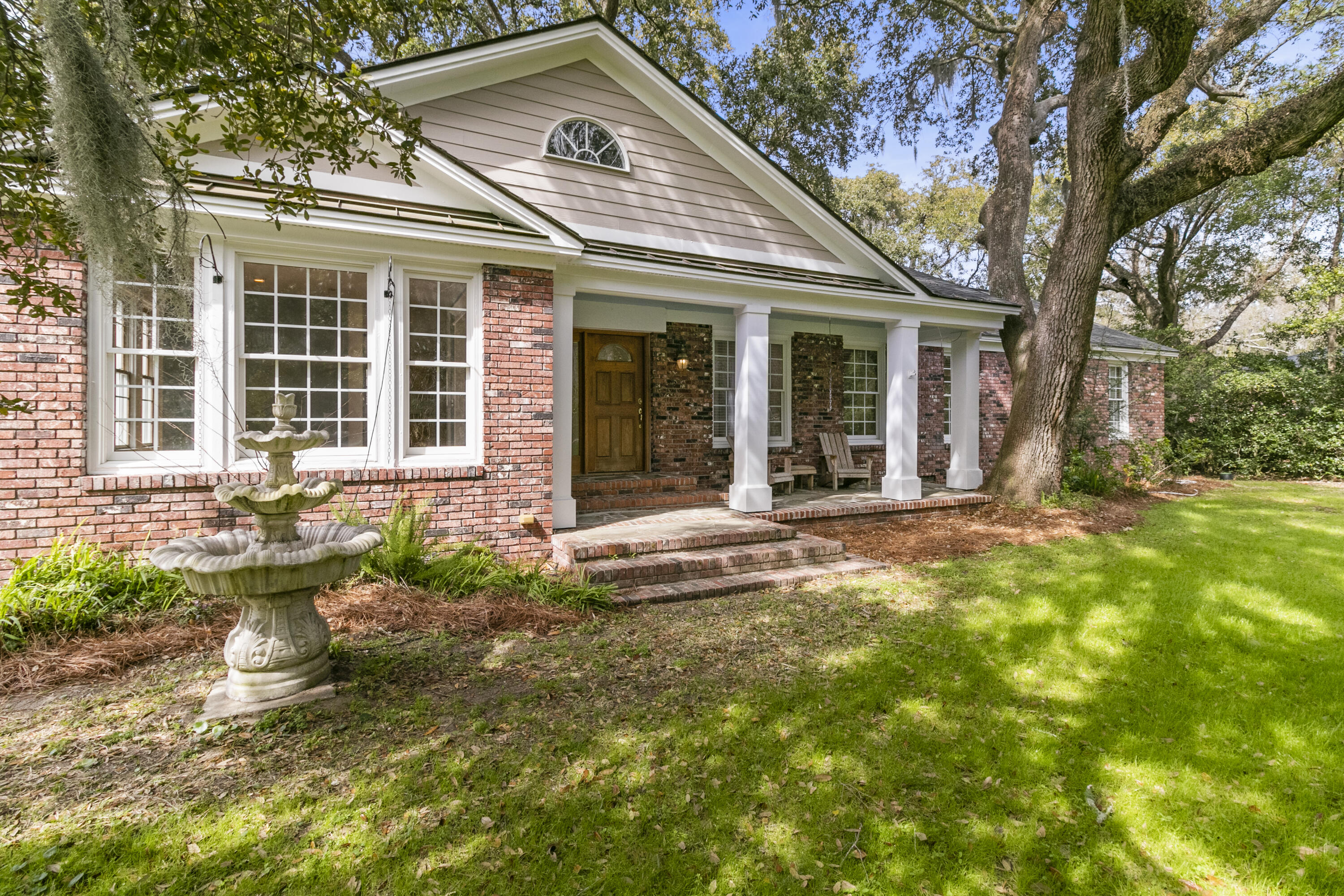 508 Fort Johnson Road