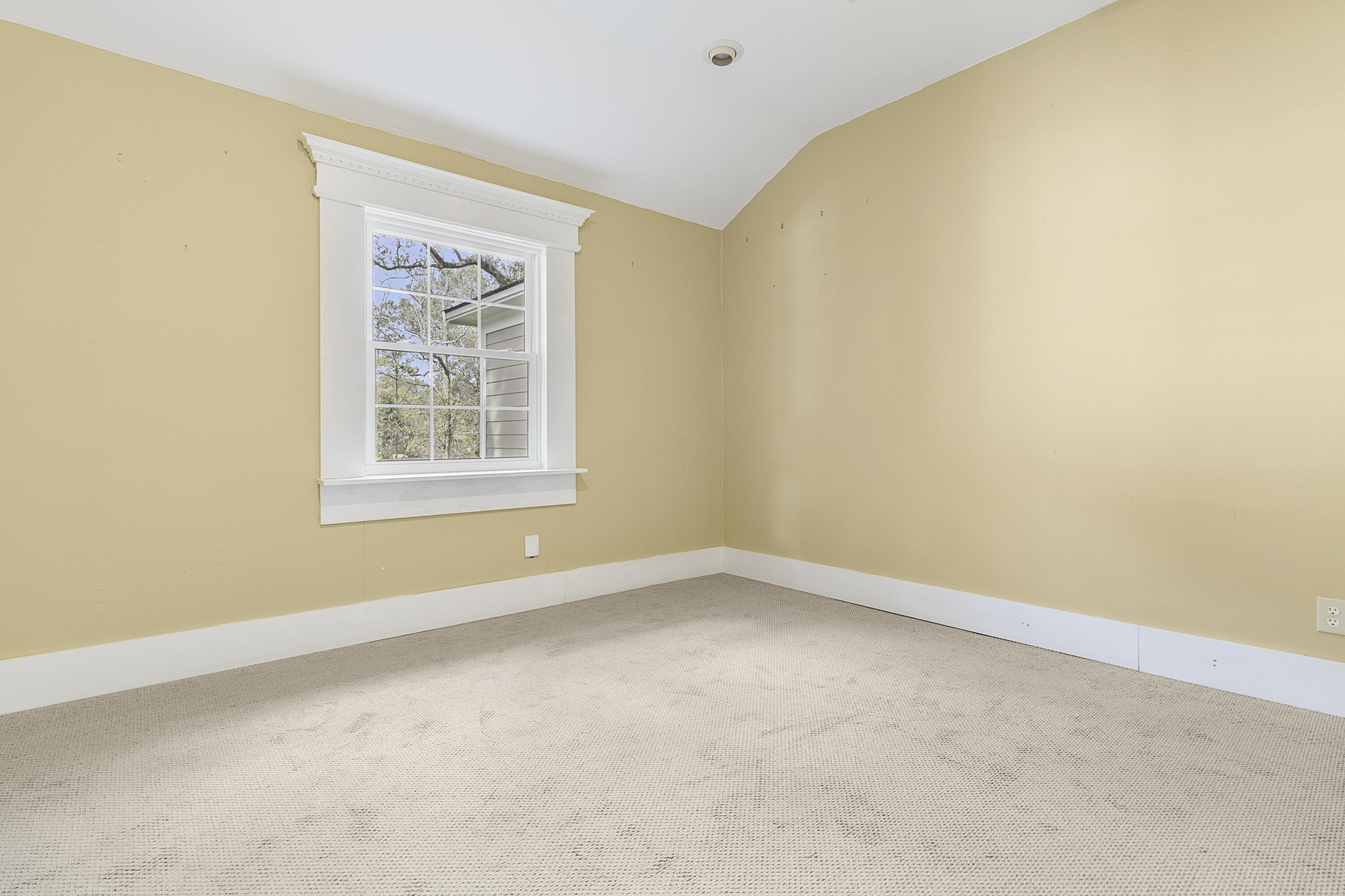 508 Fort Johnson Road