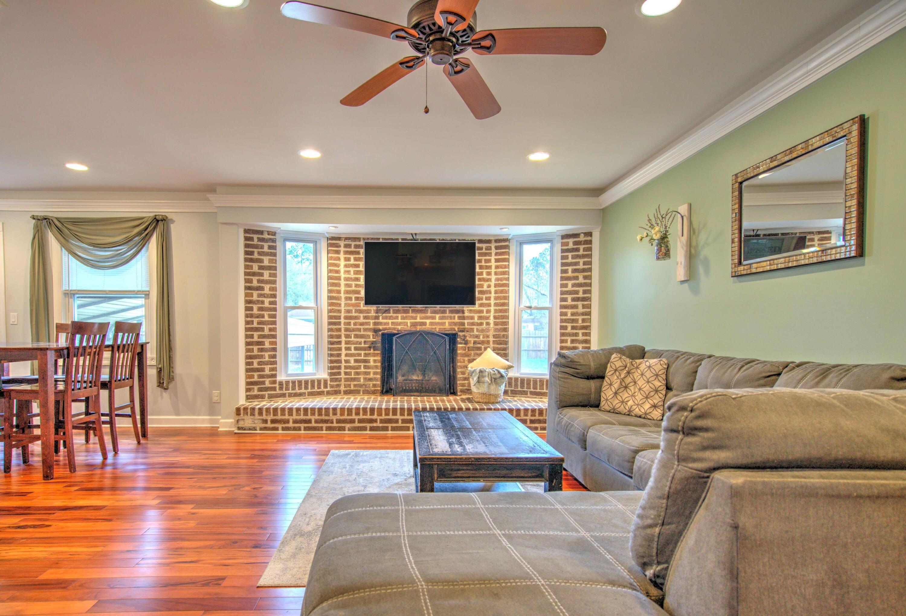 166 Westminster Boulevard