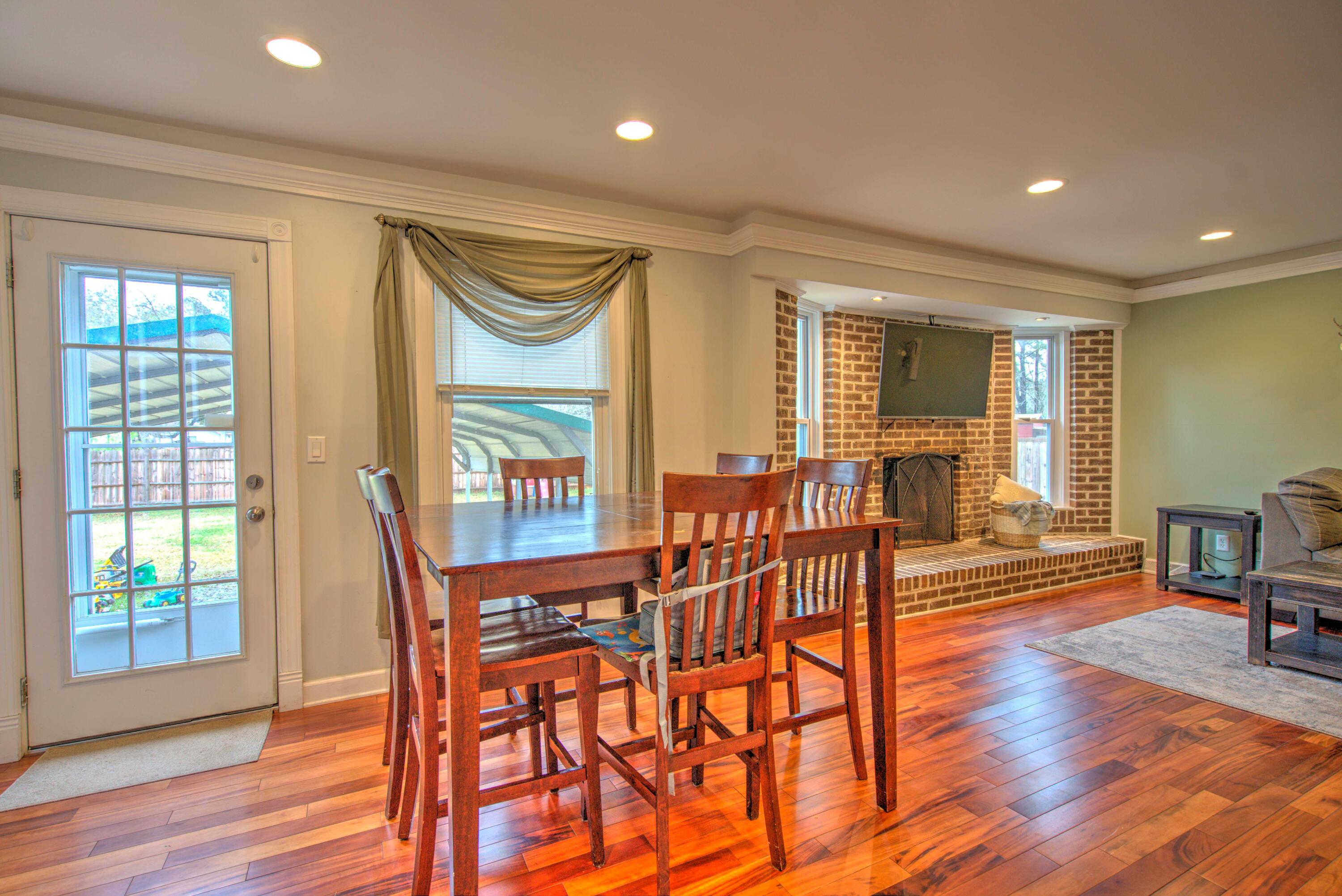 166 Westminster Boulevard