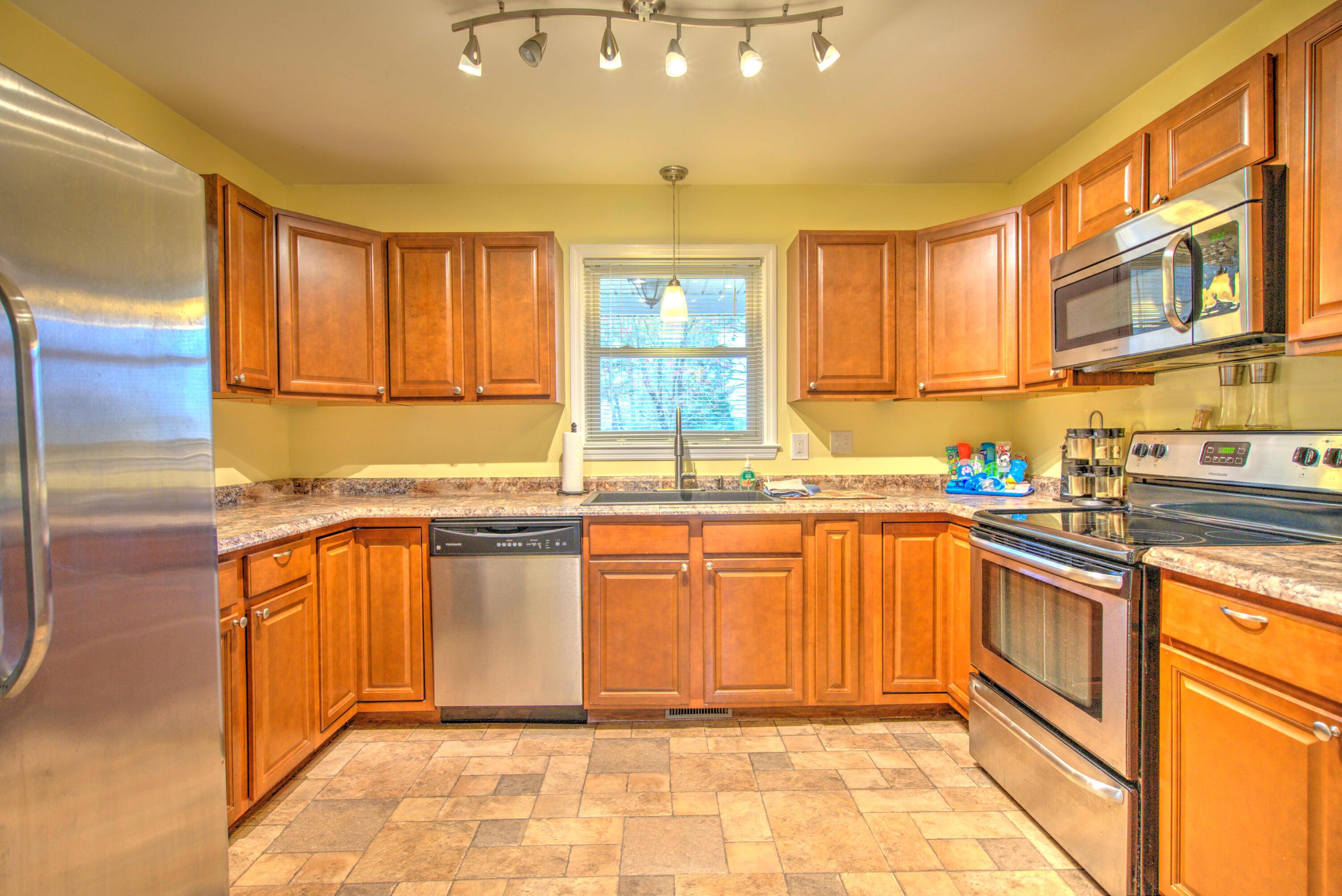 166 Westminster Boulevard