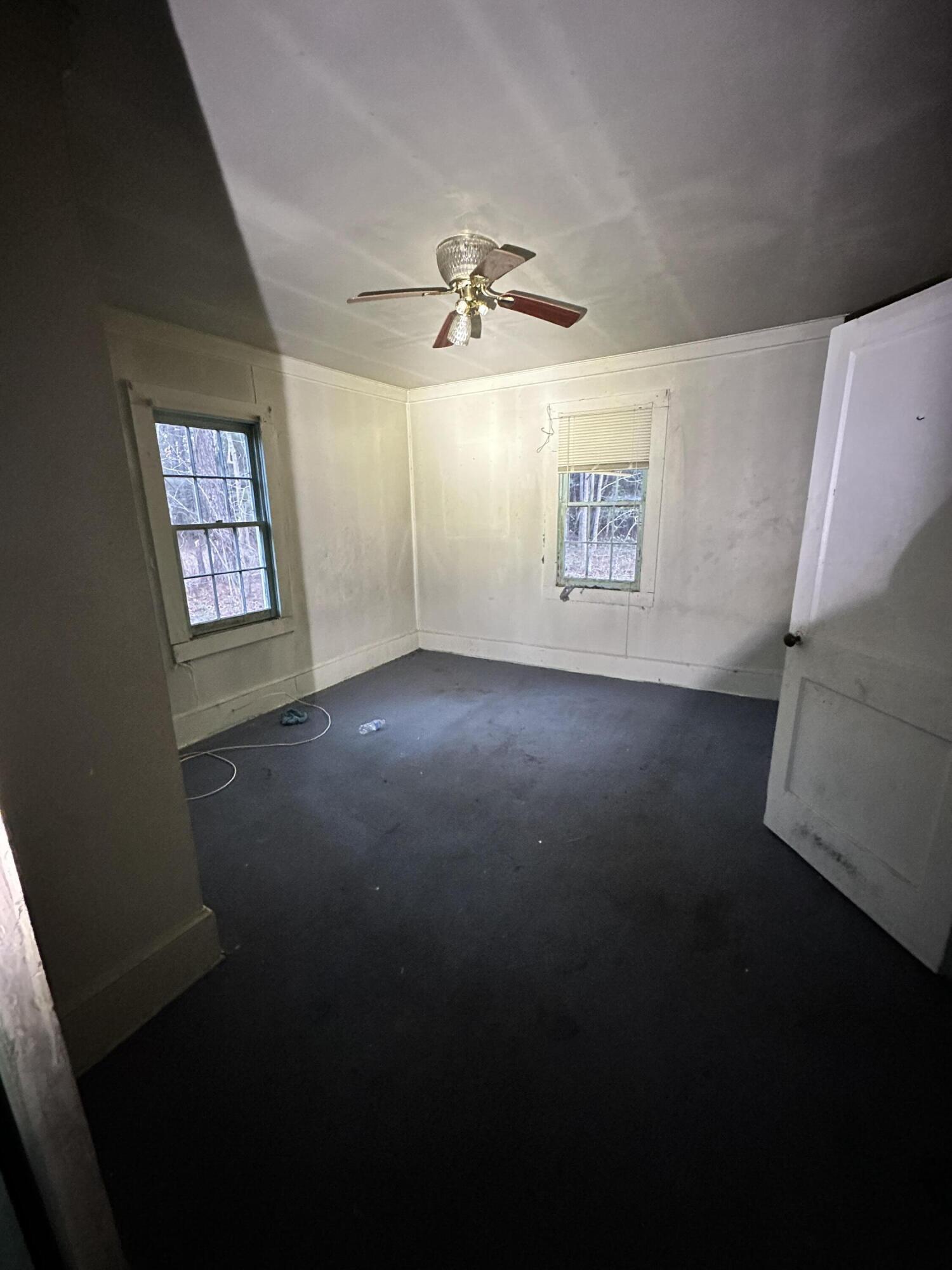 9495 Hemingway Highway