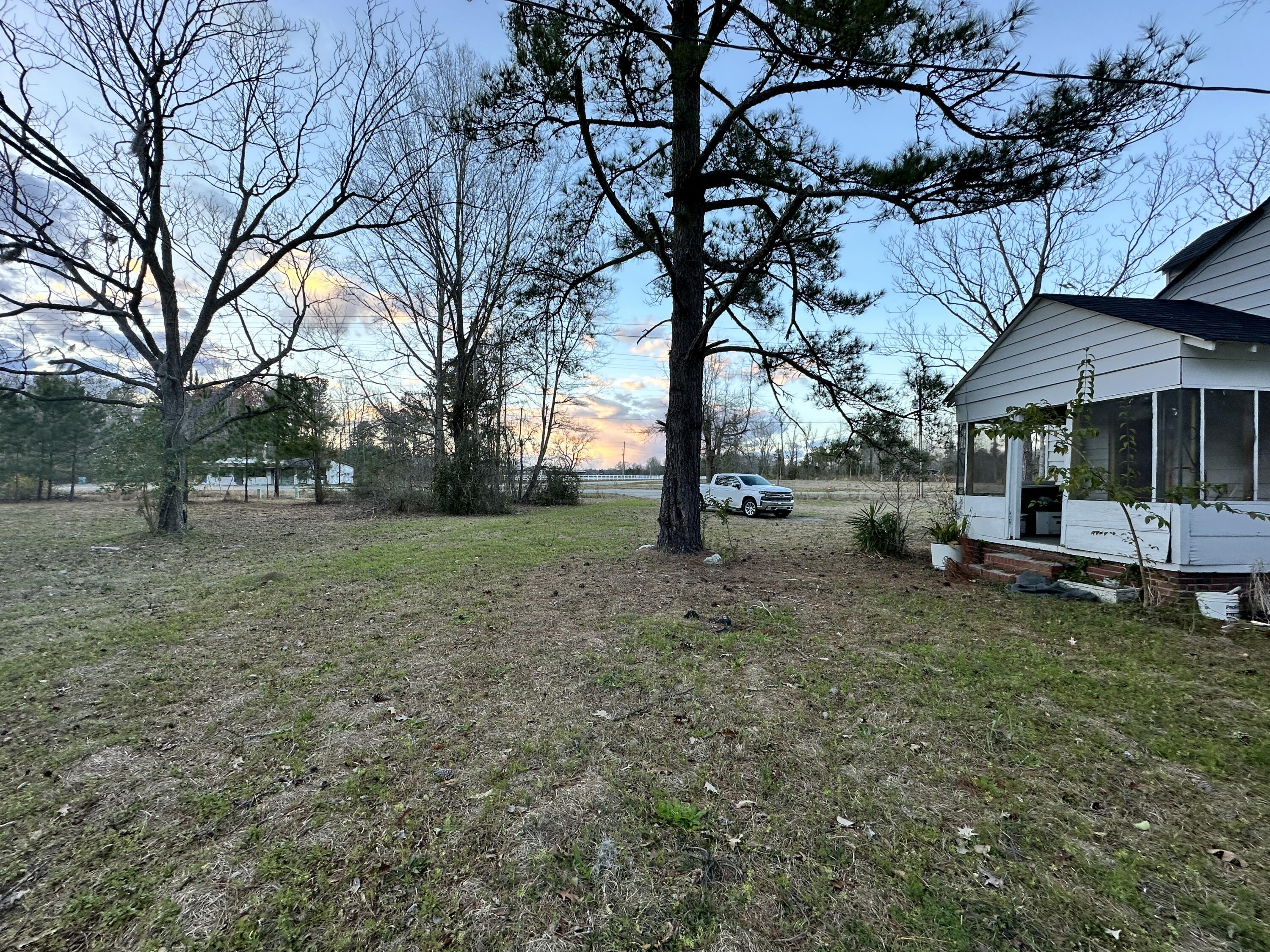 9495 Hemingway Highway