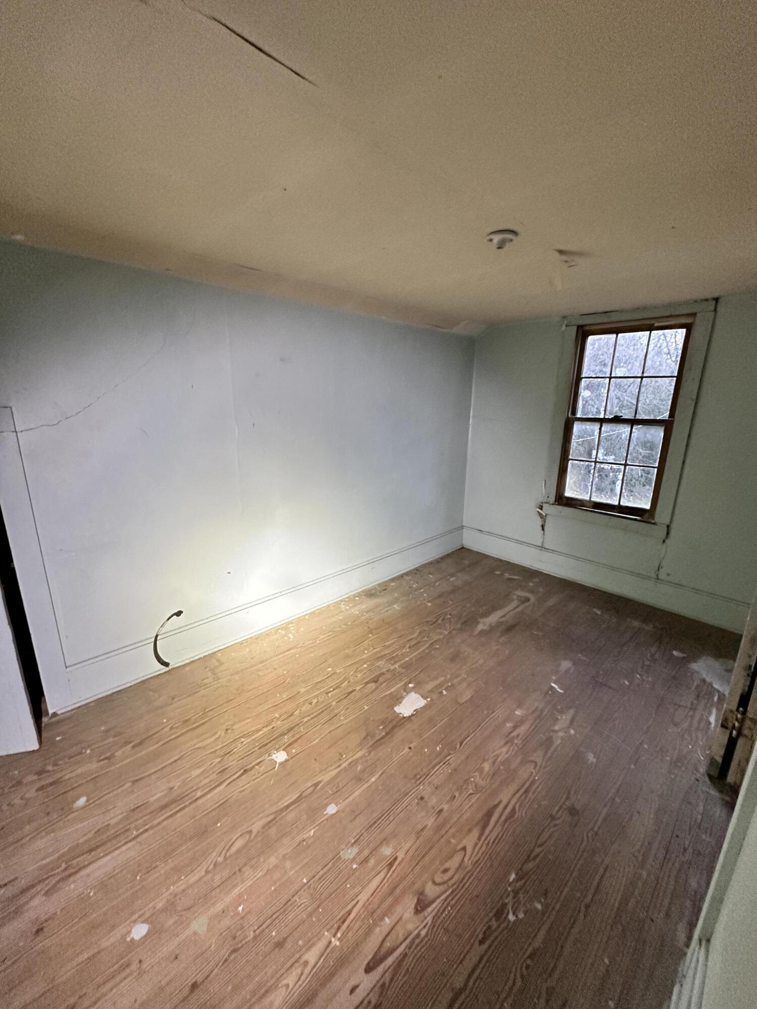 9495 Hemingway Highway