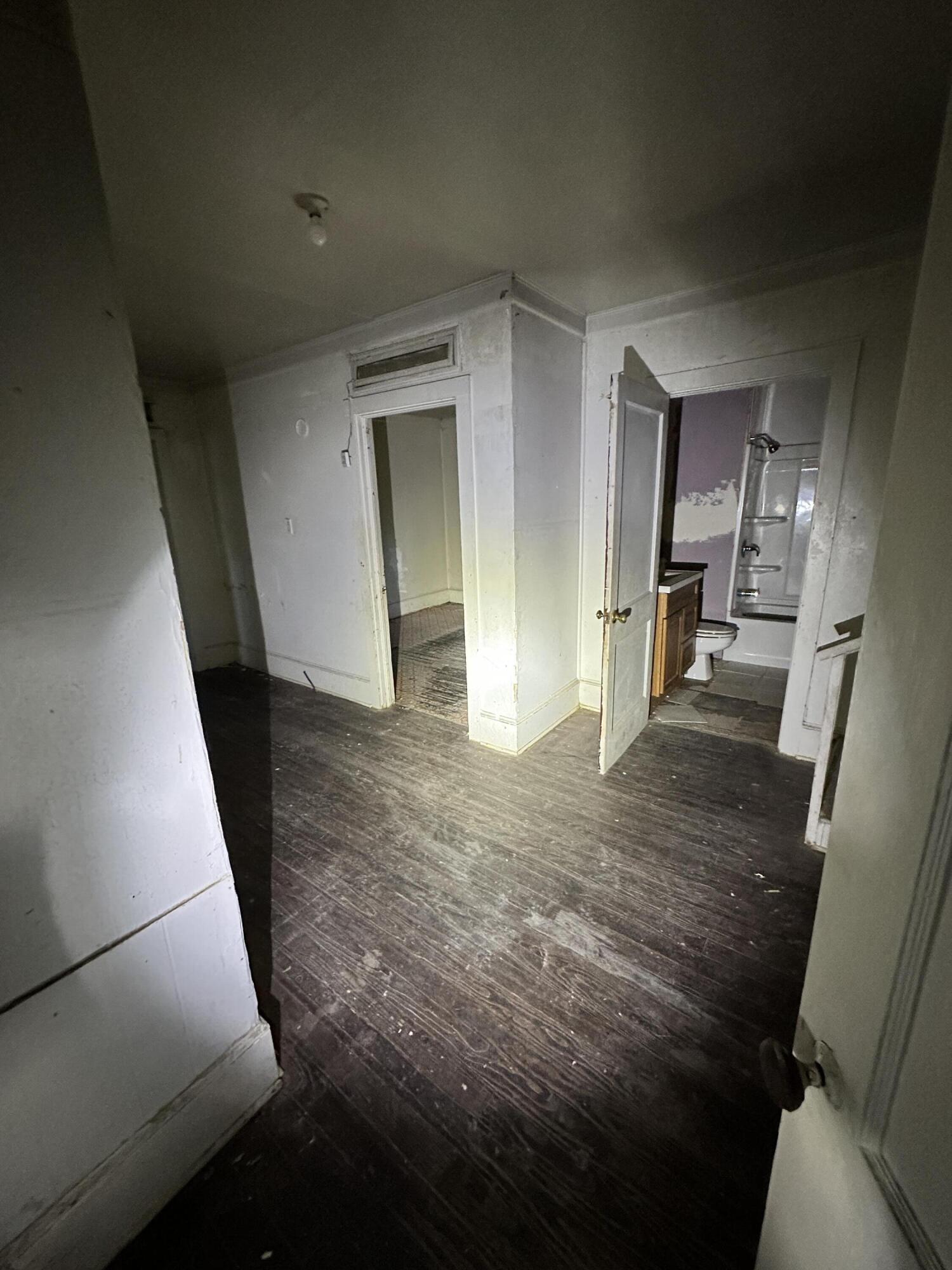 9495 Hemingway Highway