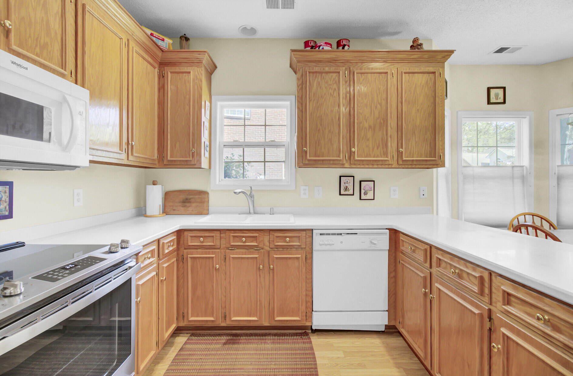 8718 Evangeline Drive