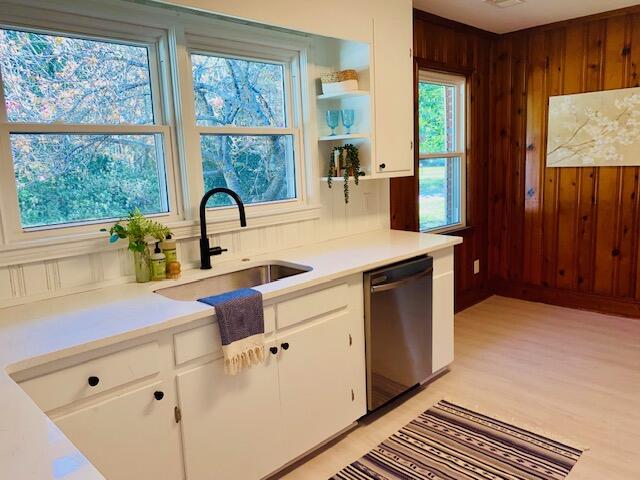 303 Schoolhouse Road