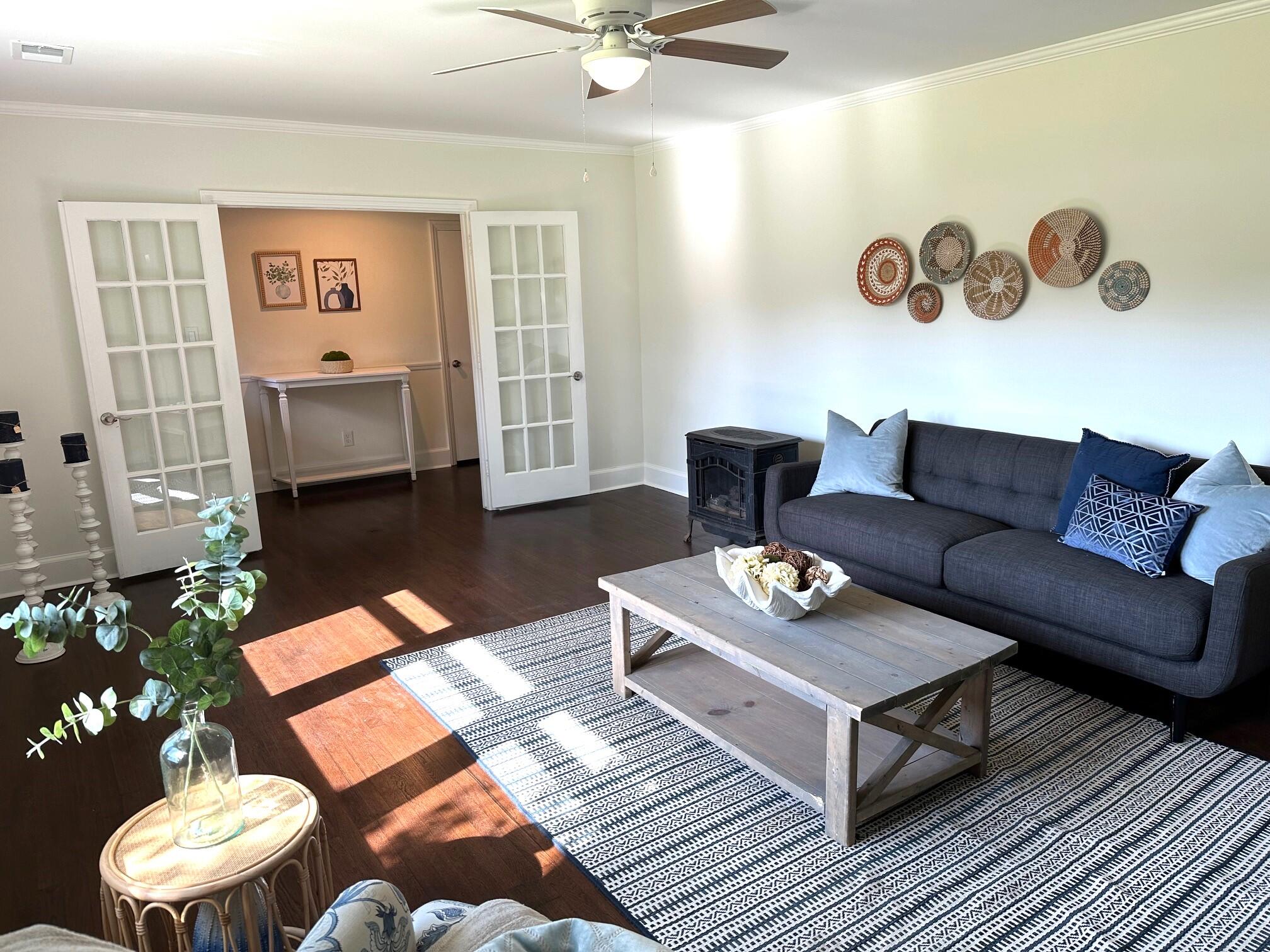 303 Schoolhouse Road