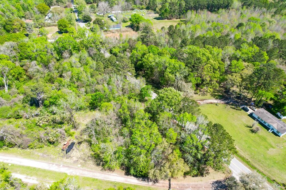 3106 Plow Ground Road