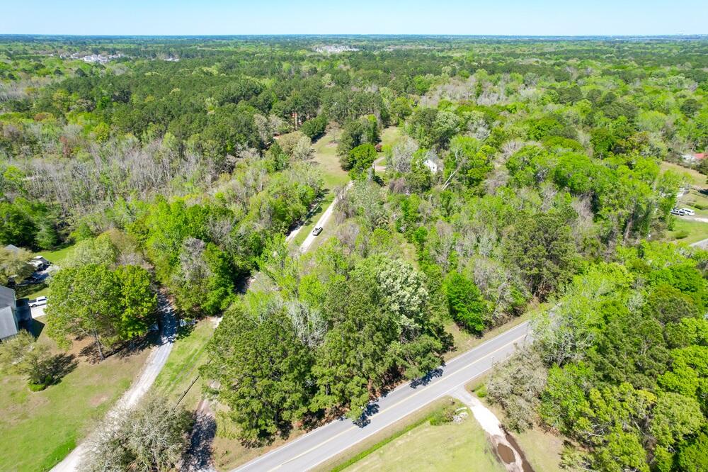 3106 Plow Ground Road