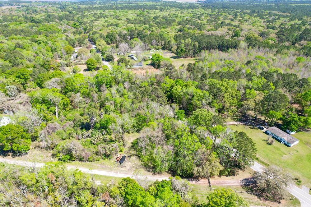 3106 Plow Ground Road