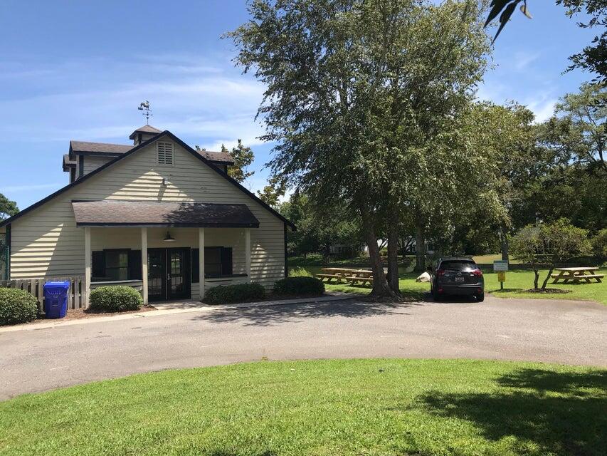 1408 Spanish Moss Court